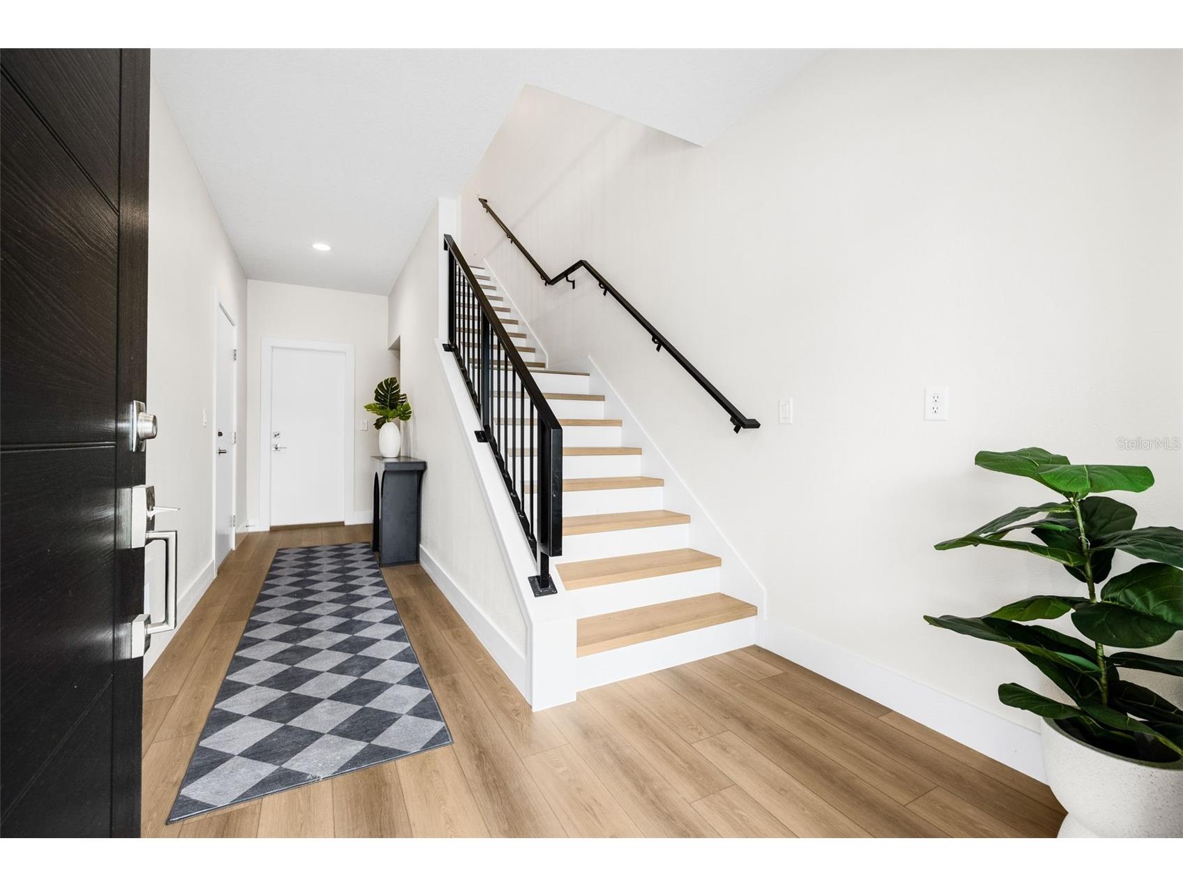 8627 5th Street N Saint Petersburg FL 33702 TB8505720 image3