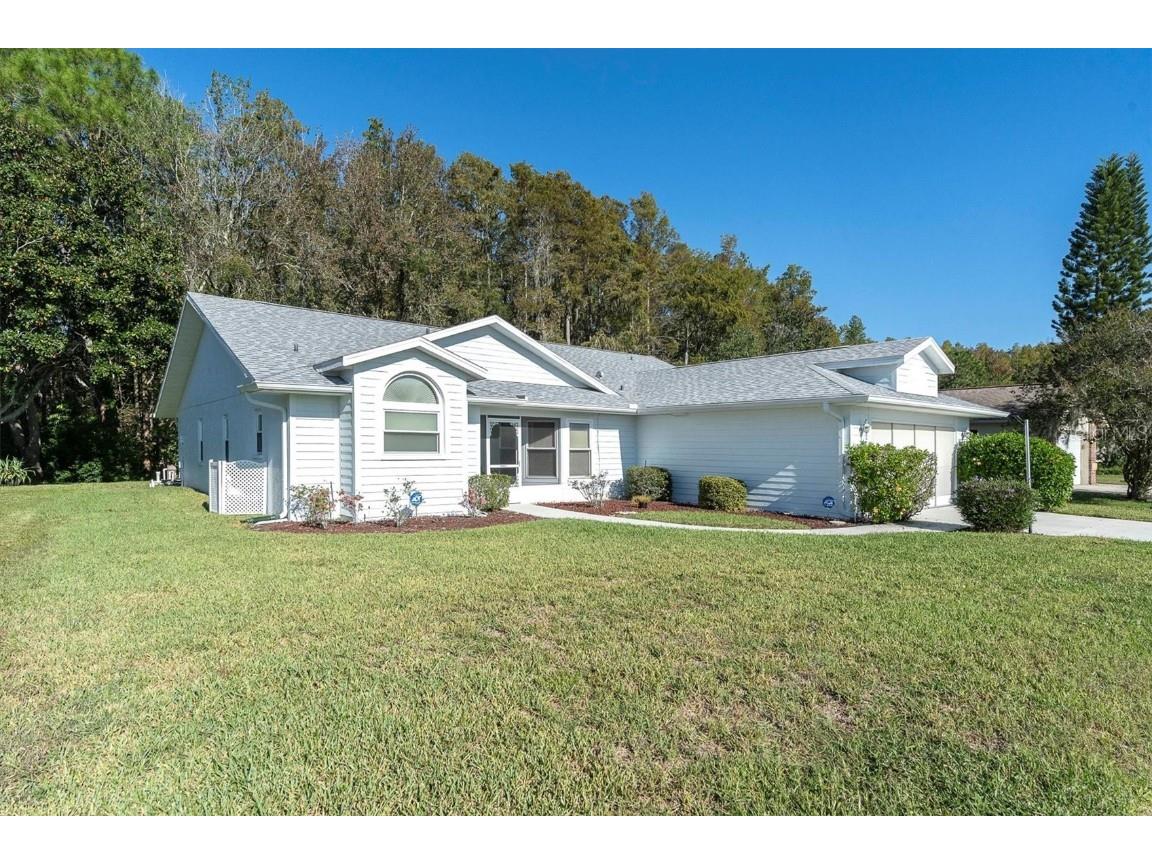 8627 Cypress Lakes Blvd. New Port Richey FL 34653 W7859093 image1