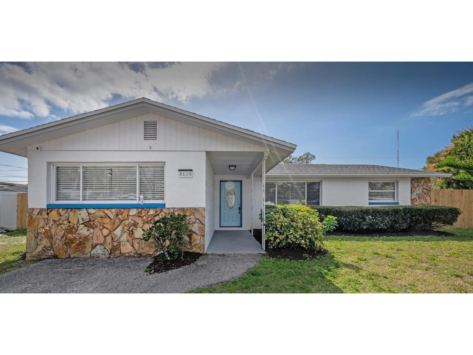 8628 Magnolia Drive Seminole FL 33777 T3490722 image1