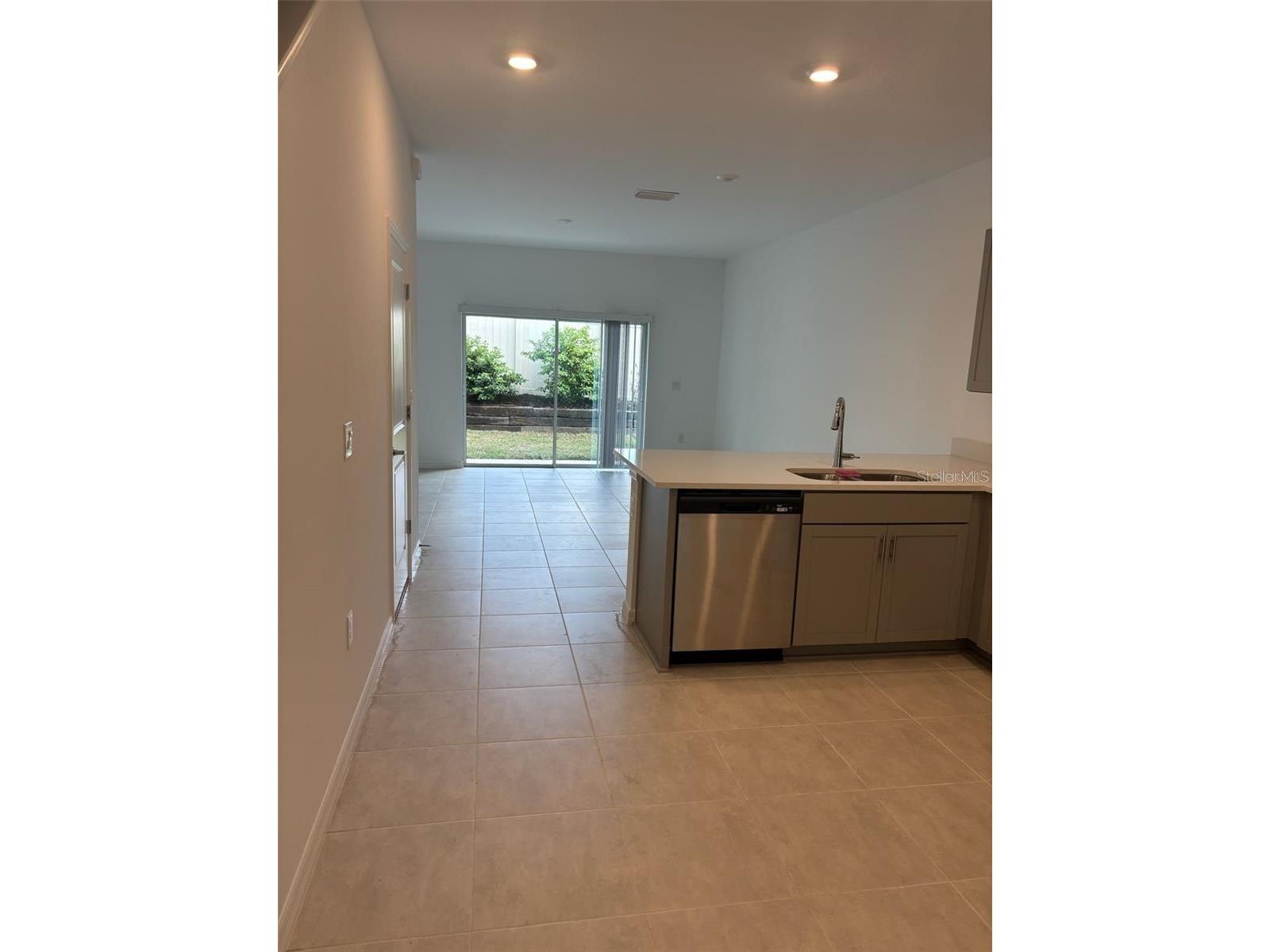 8629 Daybreak Street Sarasota FL 34241 A4693605 image4