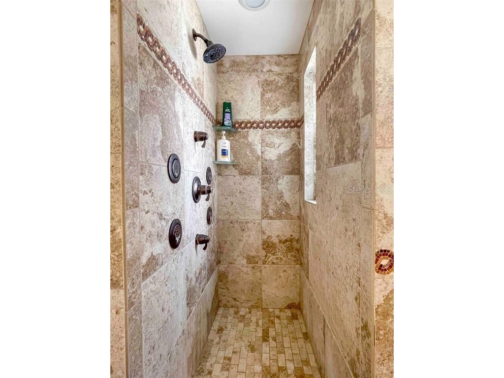 863 Bay Breeze Terrace Largo FL 33770 G5100877 image5