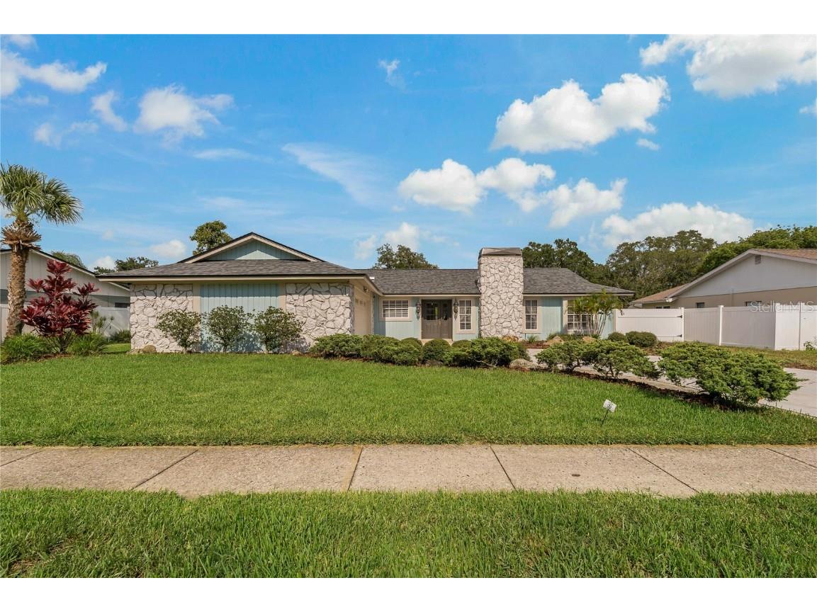 863 Rustic Oaks Drive Palm Harbor FL 34684 U8209261 image1