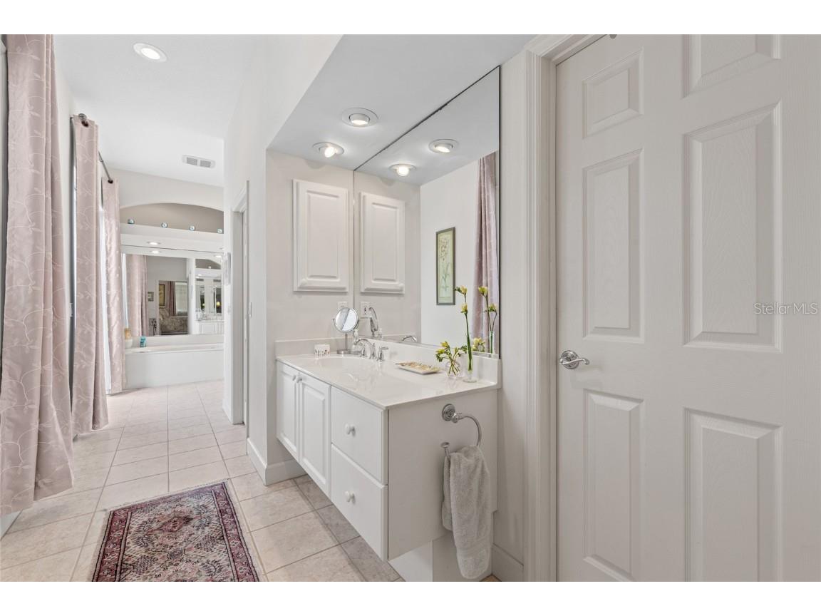 8630 51st Terrace E Bradenton FL 34211 A4648004 image13