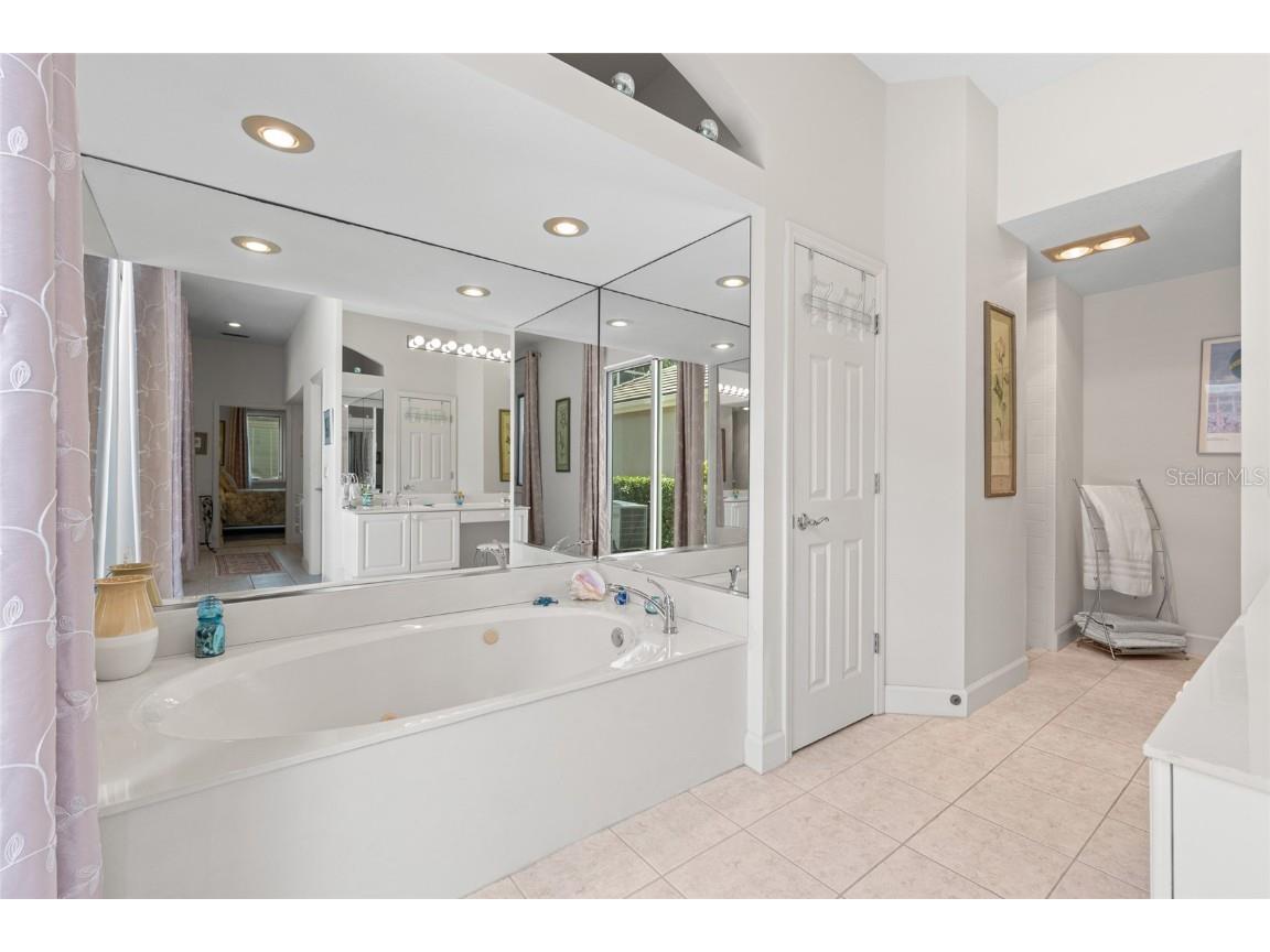 8630 51st Terrace E Bradenton FL 34211 A4648004 image14