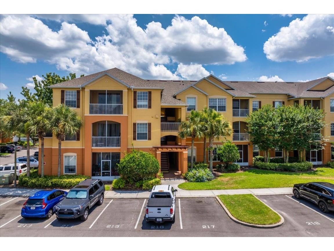 8630 Buccilli Drive #202 Orlando FL 32829 O6213258 image1