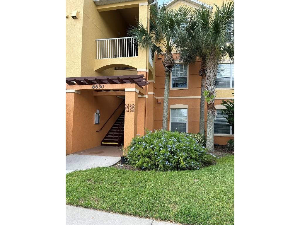 8630 Buccilli Drive #301 Orlando FL 32829 O6135816 image1