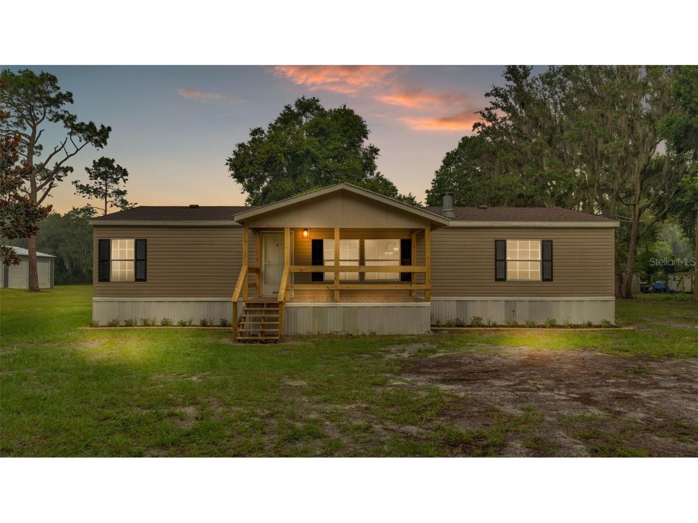 8630 Gibson Oaks Drive Lakeland FL 33809 L4946897 image1