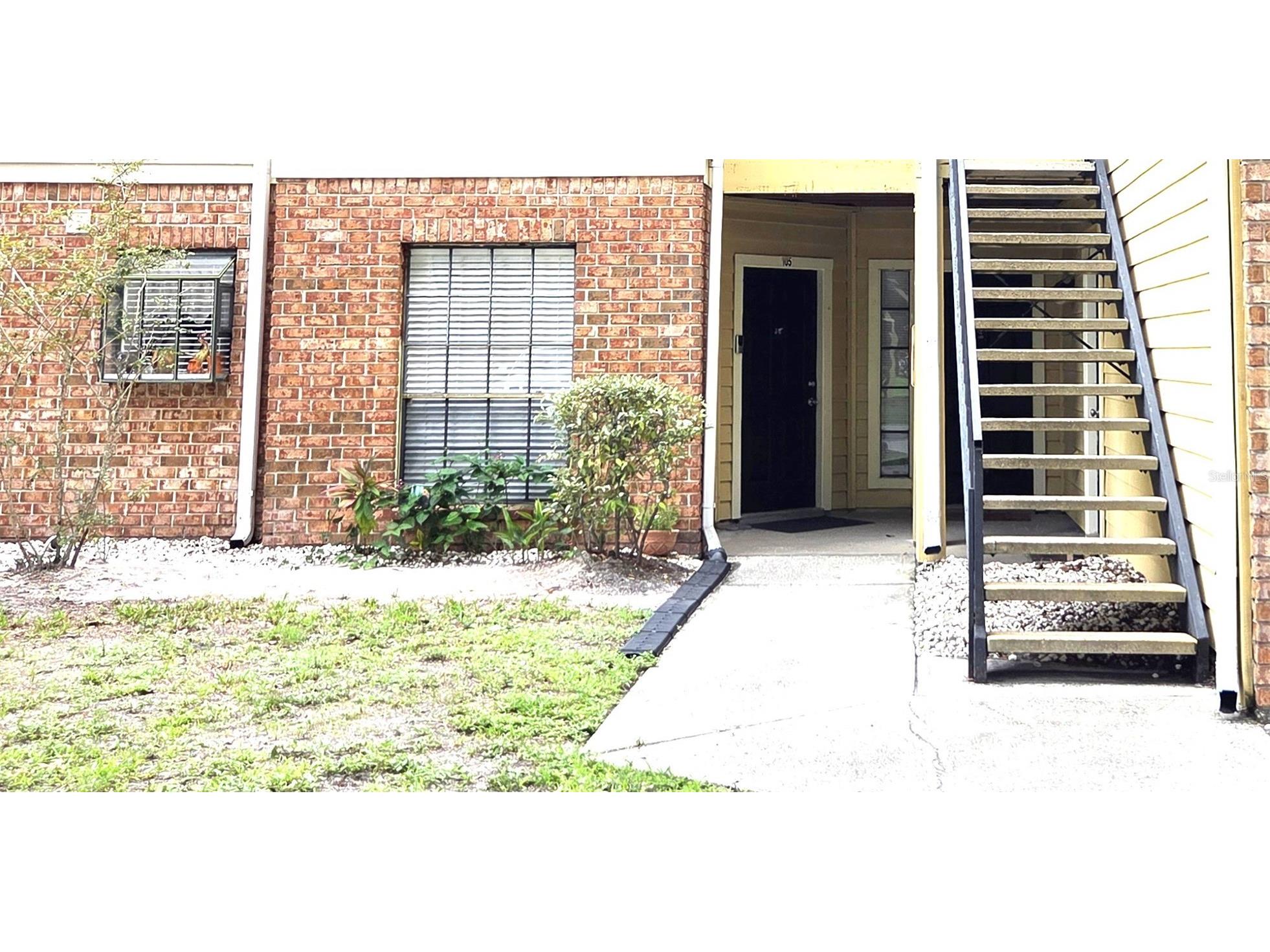 8630 Mallard Reserve Drive #105 Tampa FL 33614 TB8481811 image1