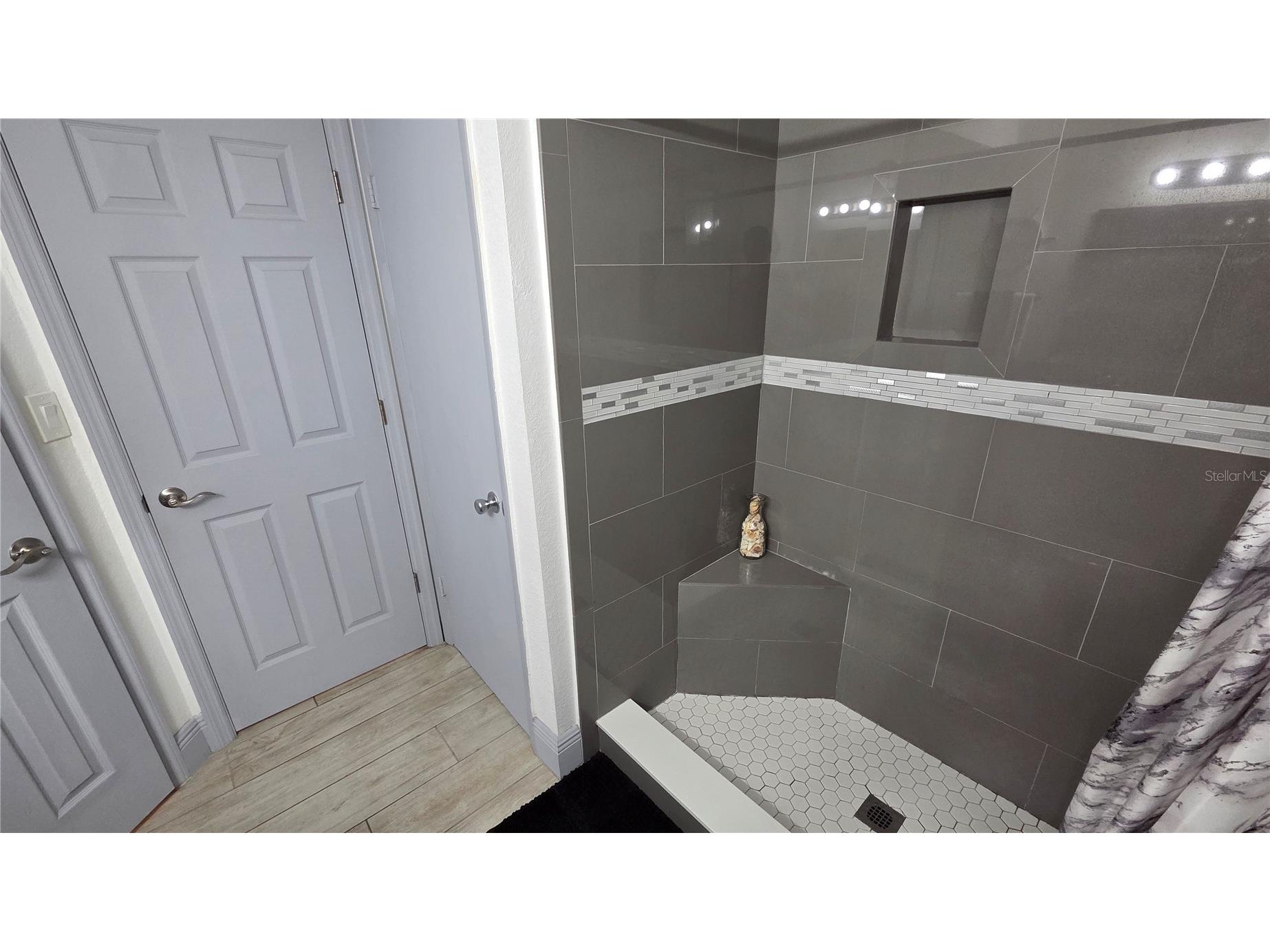 8630 Mallard Reserve Drive #105 Tampa FL 33614 TB8481811 image12