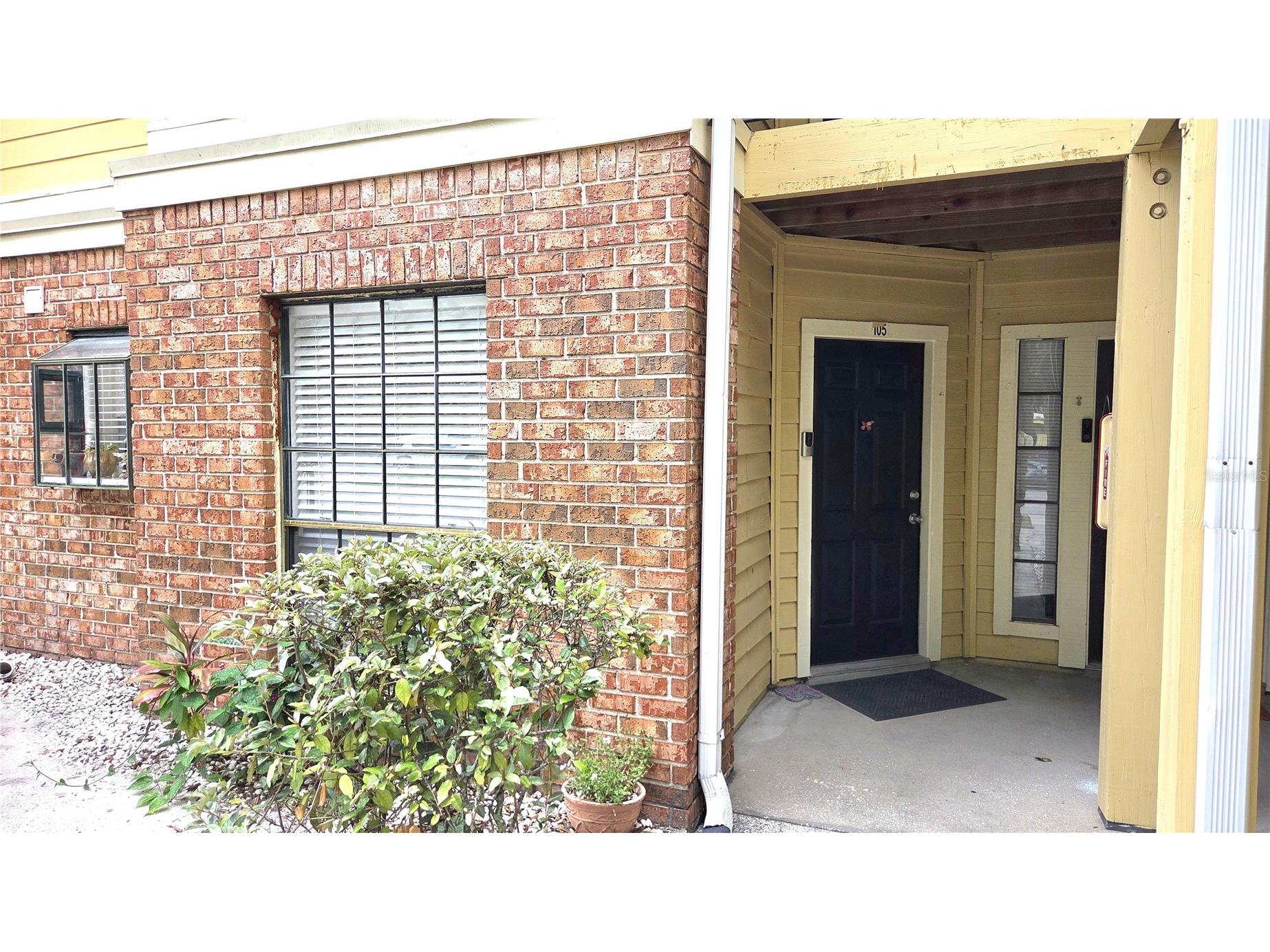 8630 Mallard Reserve Drive #105 Tampa FL 33614 TB8481811 image2
