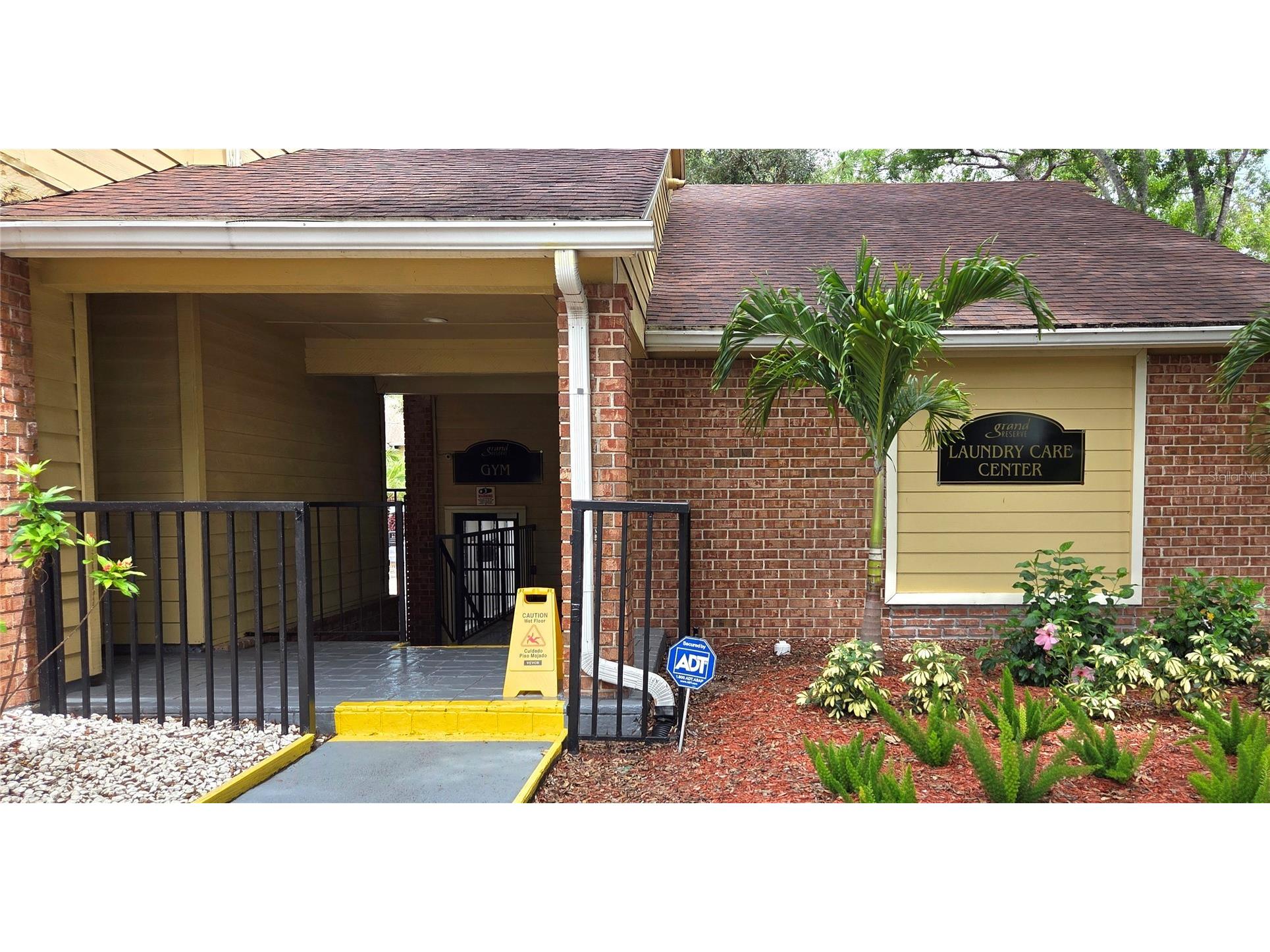 8630 Mallard Reserve Drive #105 Tampa FL 33614 TB8481811 image28