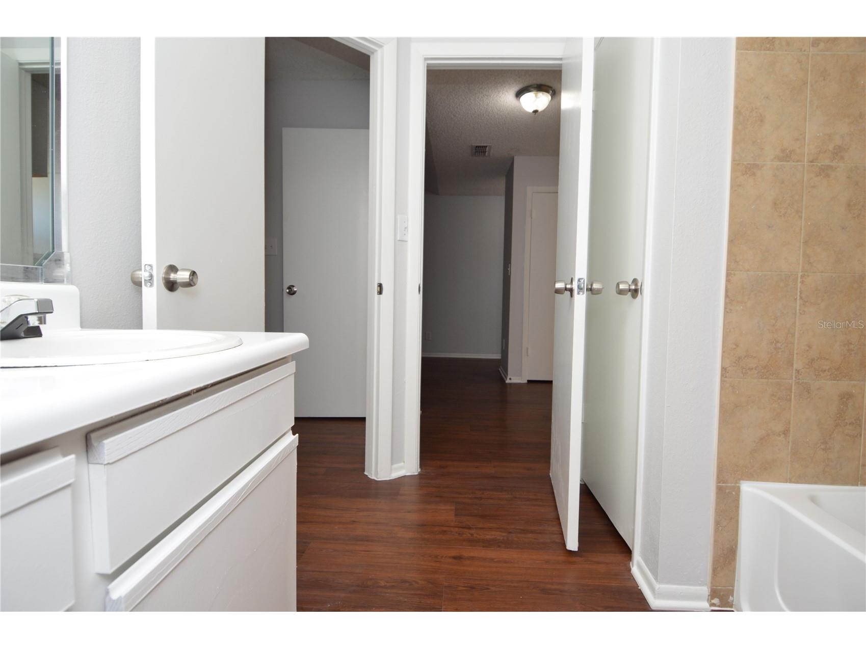 8630 Mallard Reserve Drive #205 Tampa FL 33614 TB8532511 image29