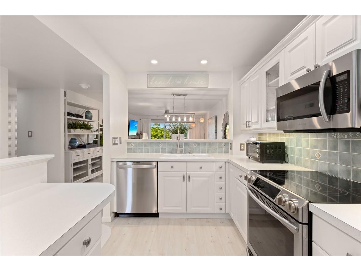 8630 Midnight Pass Road #103A Sarasota FL 34242 A4671155 image20