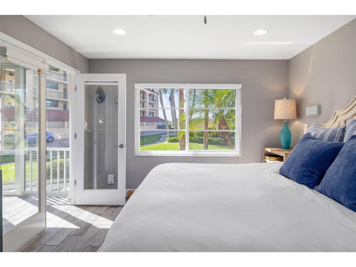 8630 Midnight Pass Road #108A Sarasota FL 34242 A4670874 image33