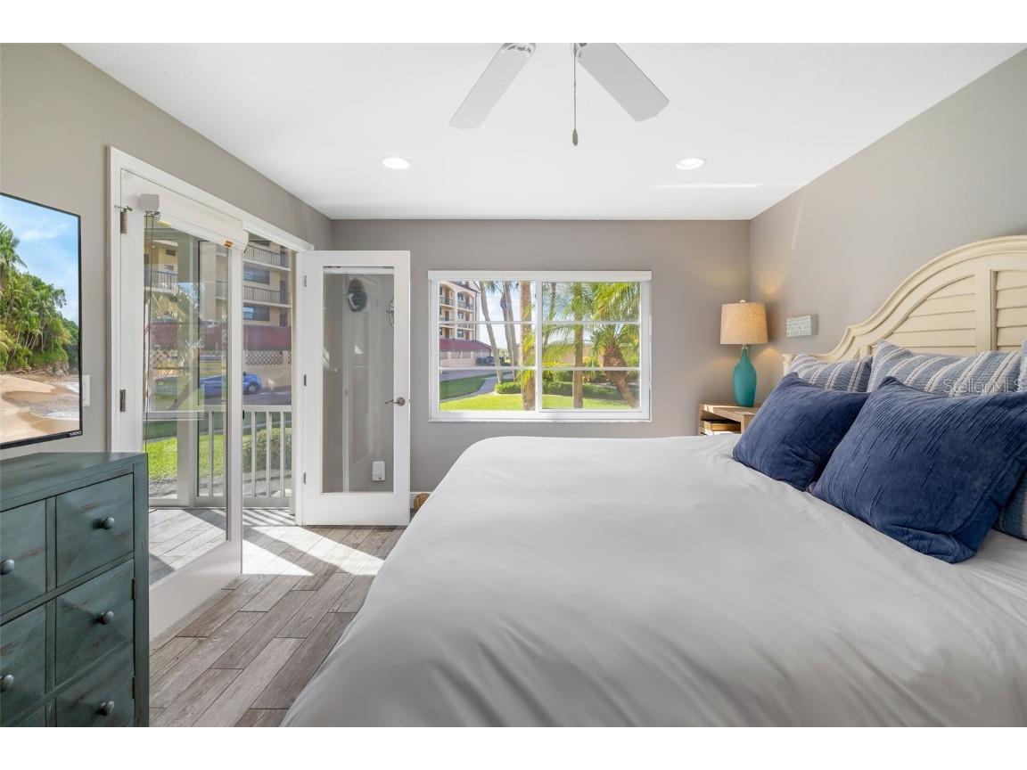 8630 Midnight Pass Road #108A Sarasota FL 34242 A4670874 image34