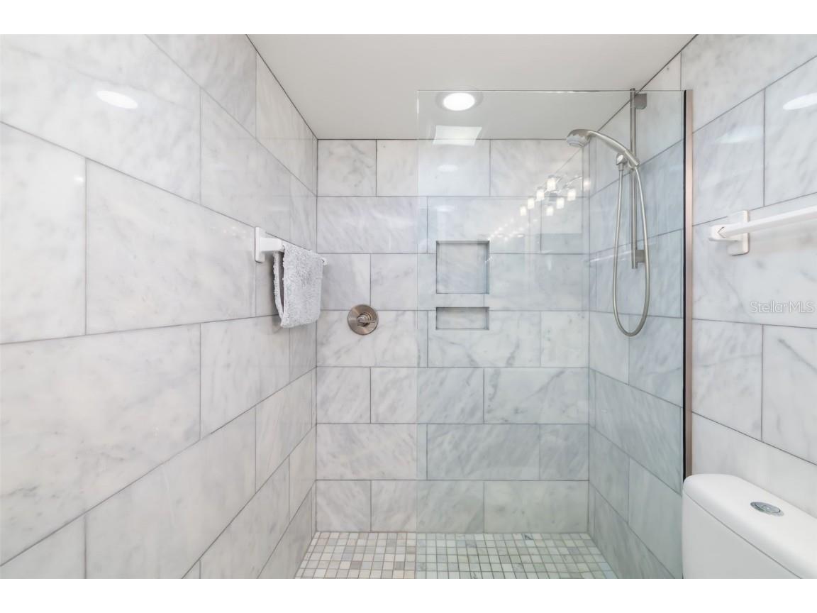 8630 Midnight Pass Road #108A Sarasota FL 34242 A4670874 image39