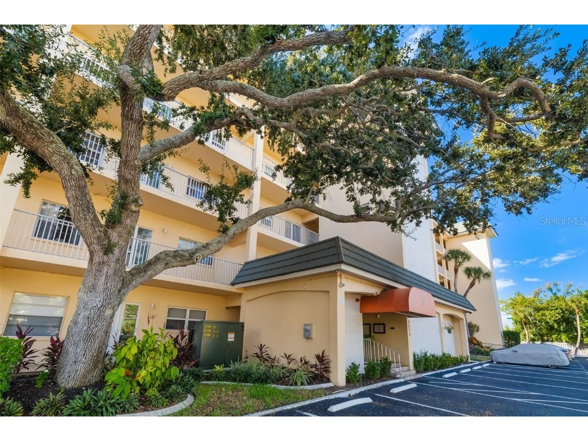 8630 Midnight Pass Road #108A Sarasota FL 34242 A4670874 image5