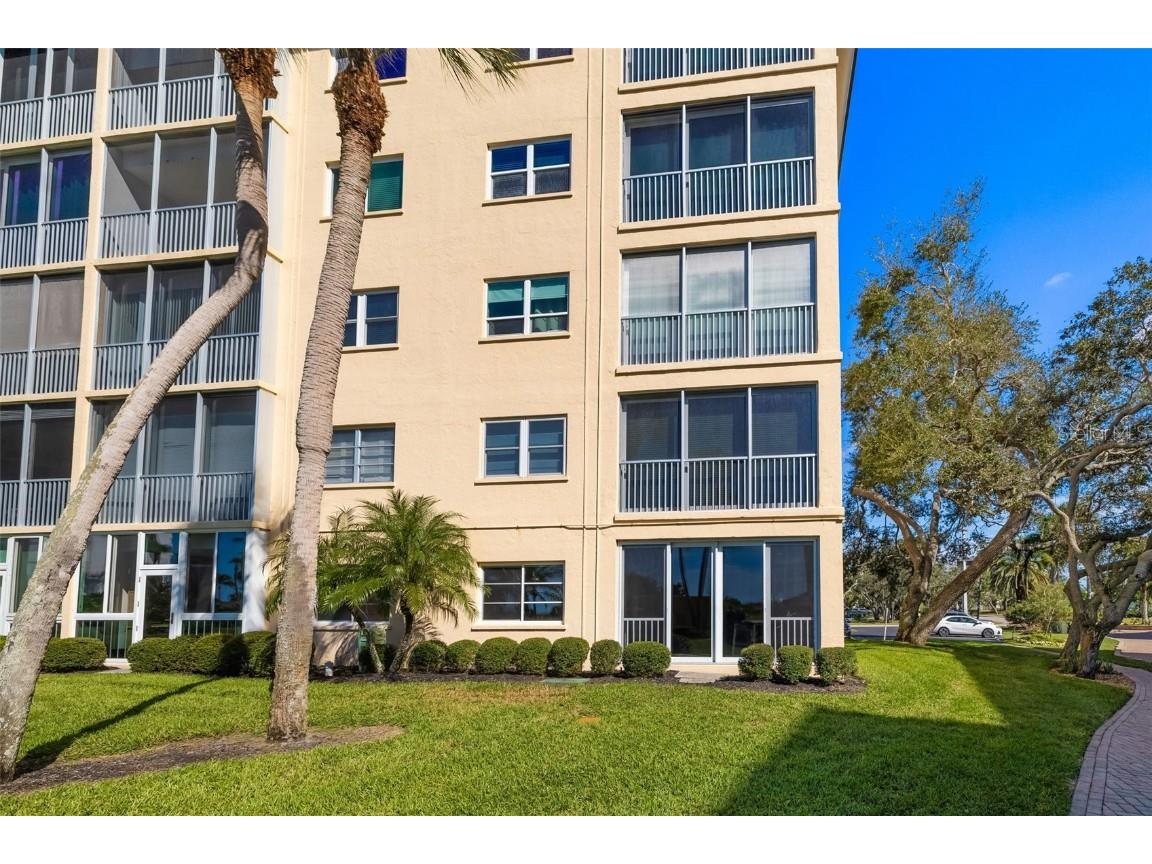 8630 Midnight Pass Road #108A Sarasota FL 34242 A4670874 image9