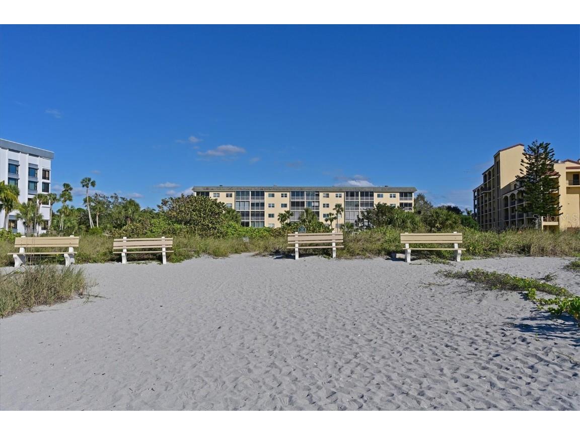 8630 Midnight Pass Road #A303 Sarasota FL 34242 - GULF OF AMERICA A4667425 image5