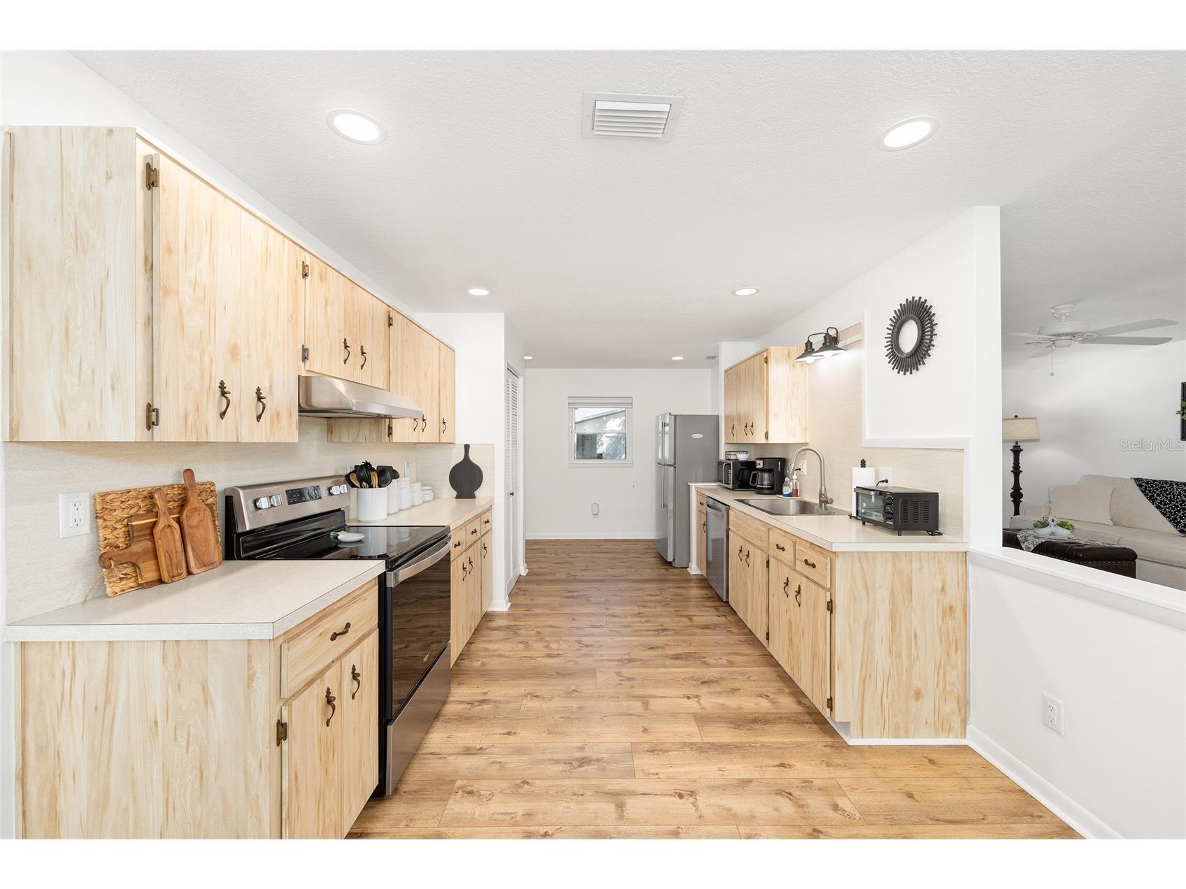 8630 SW 94th Lane #A Ocala FL 34481 OM710679 image19