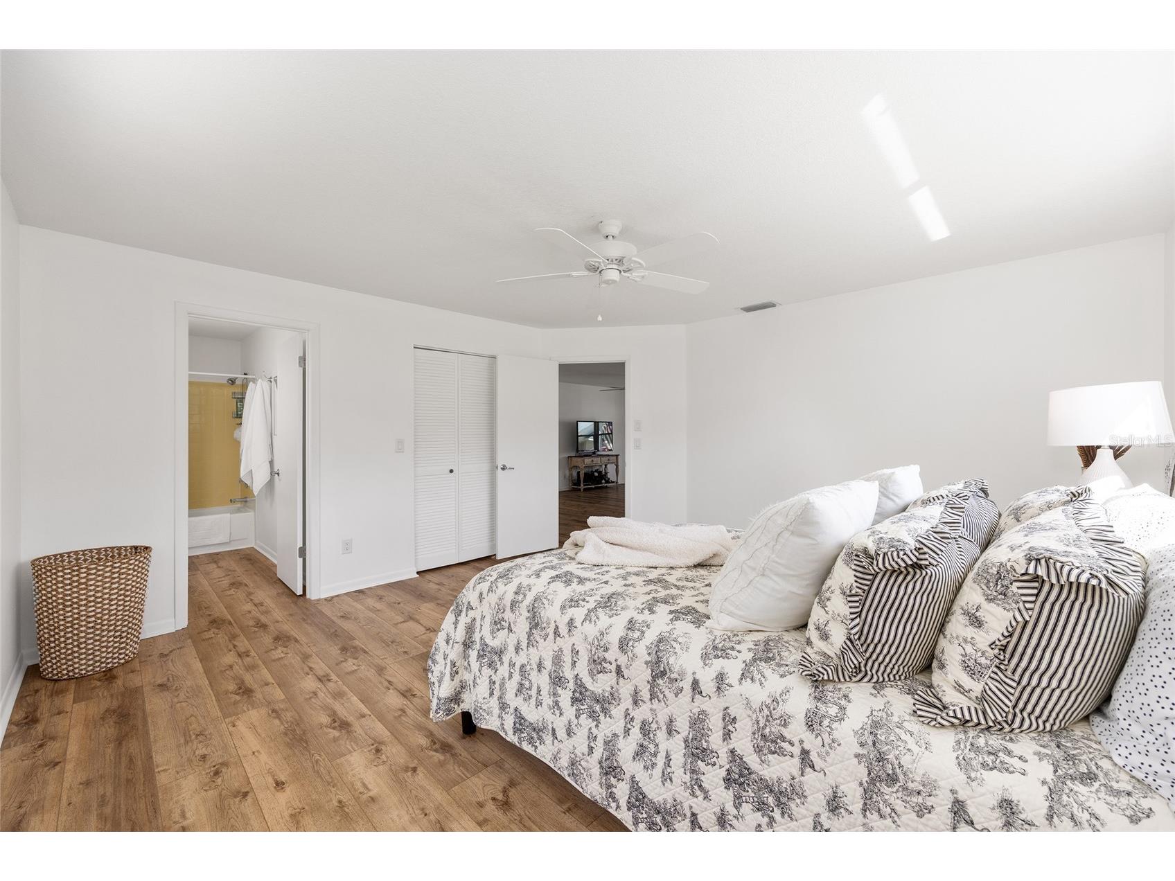 8630 SW 94th Lane #A Ocala FL 34481 OM710679 image28