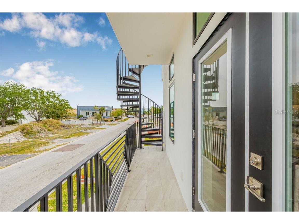 8631 5th Street North Saint Petersburg FL 33702 TB8342586 image42