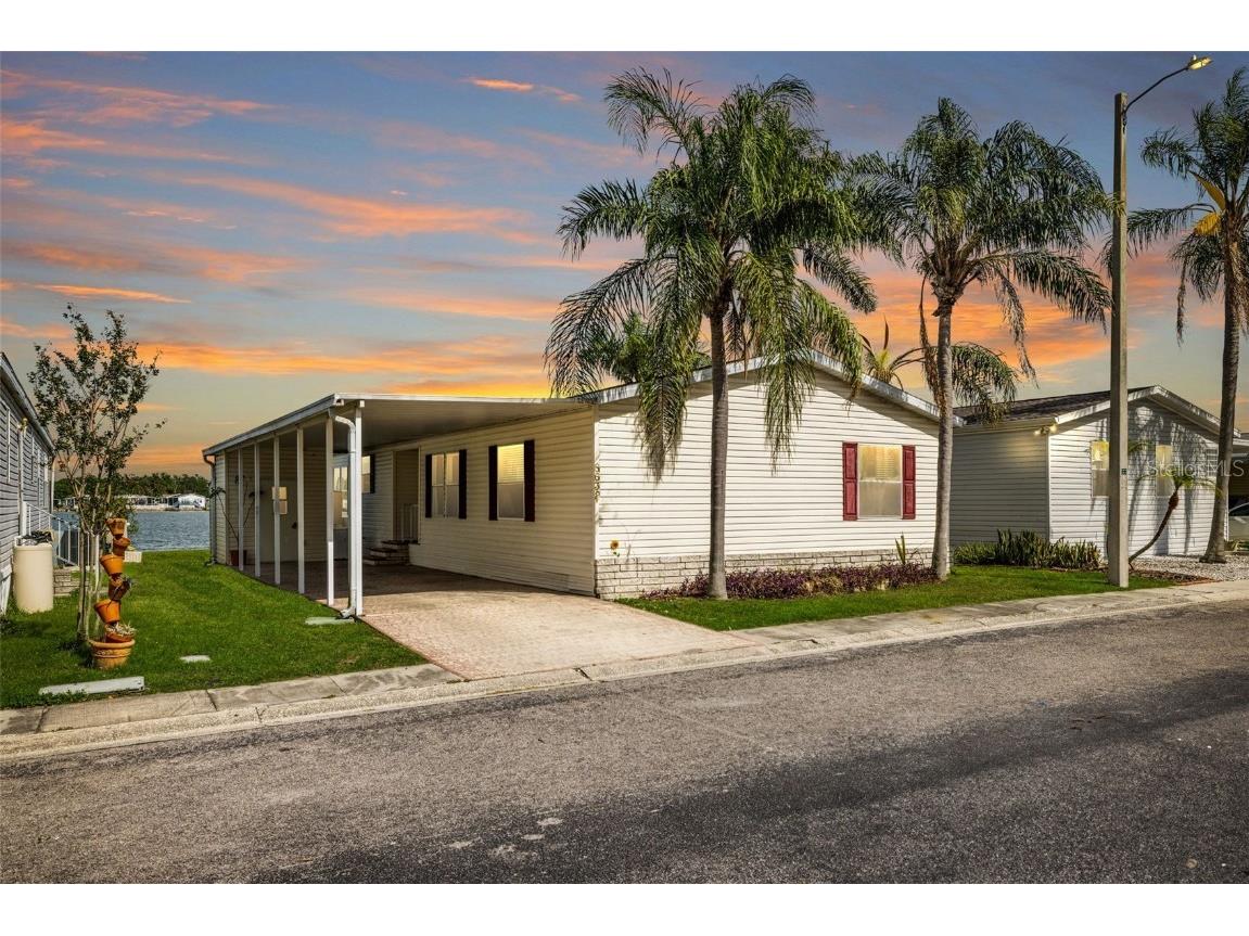 8632 Fantasia Park Way Riverview FL 33578 TB8363705 image1