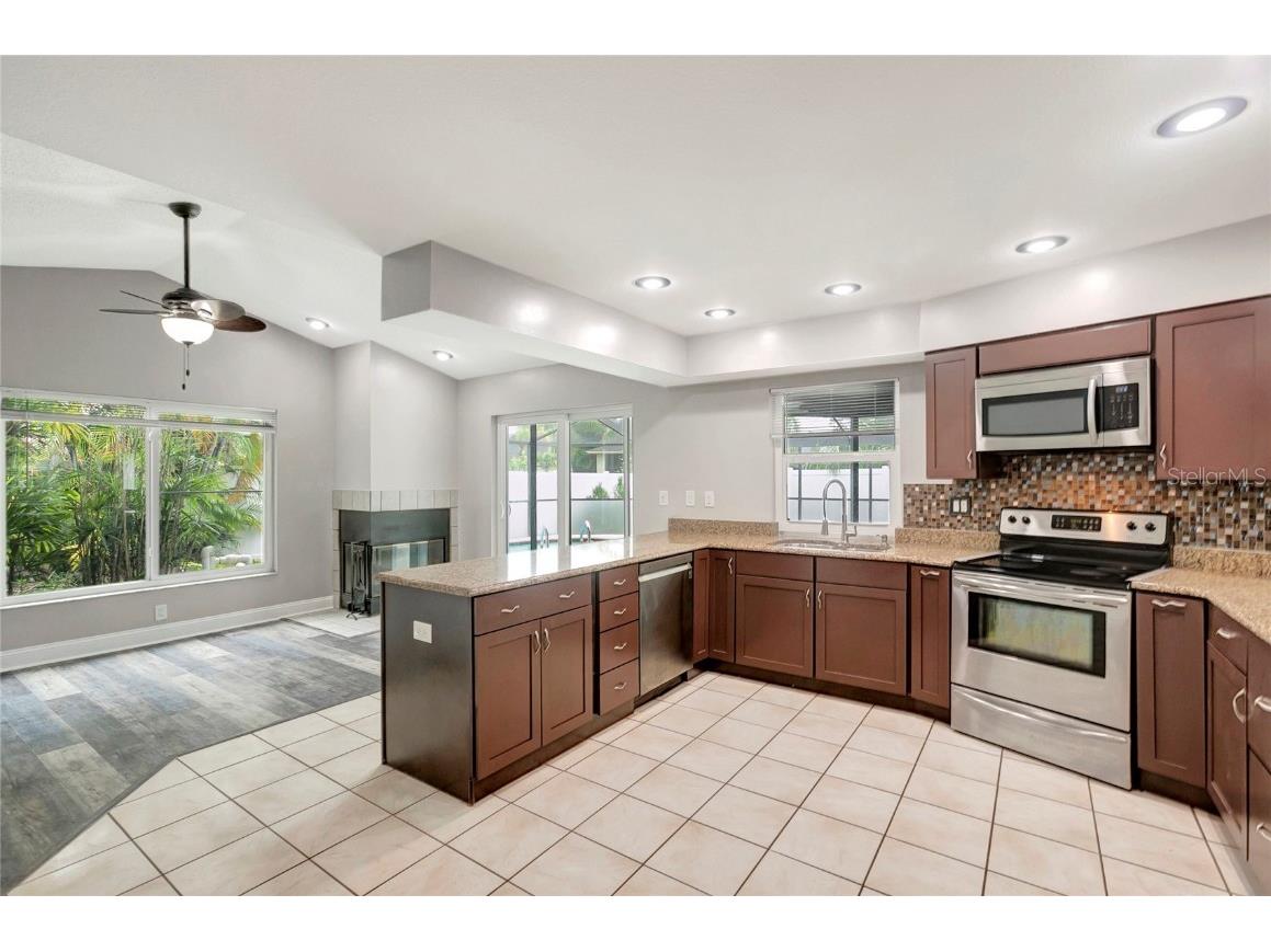 8635 Chadwick Drive Tampa FL 33635 TB8450440 image14