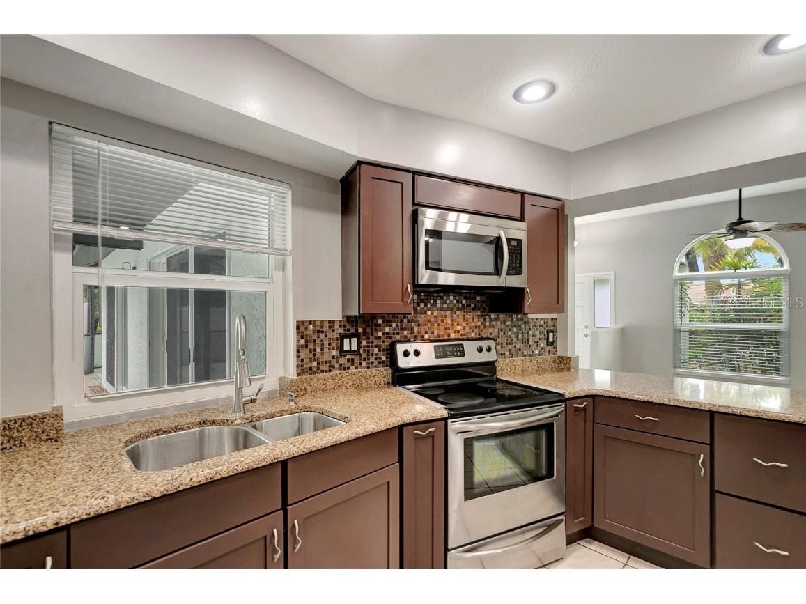 8635 Chadwick Drive Tampa FL 33635 TB8450440 image18