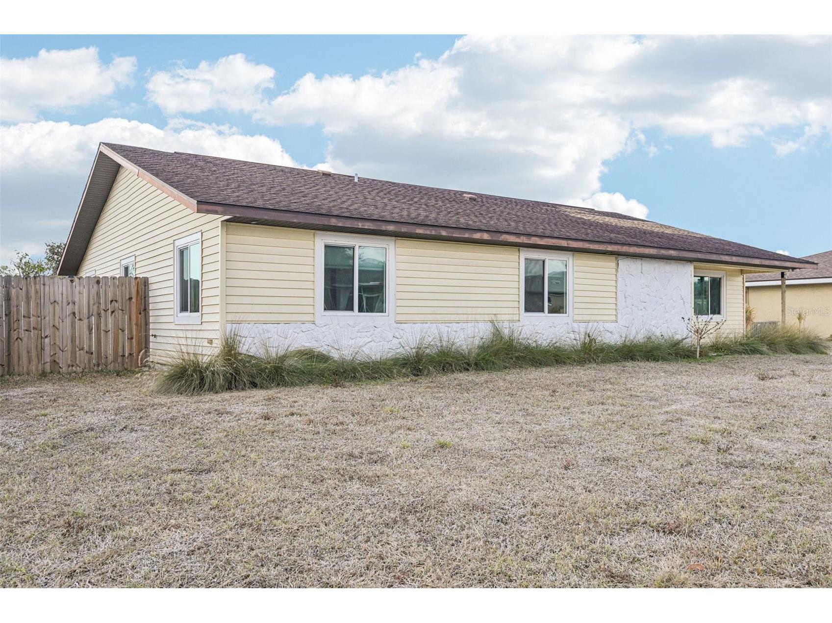 8635 Chesebro Avenue North Port FL 34287 A4682598 image1