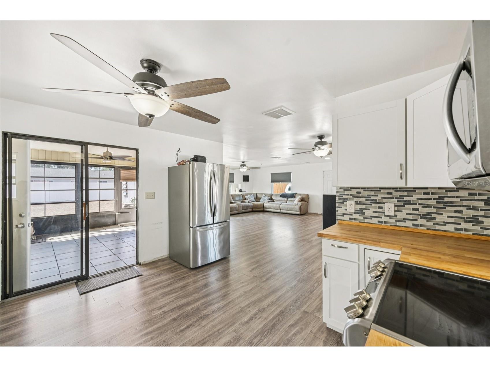8635 Chesebro Avenue North Port FL 34287 A4682598 image14