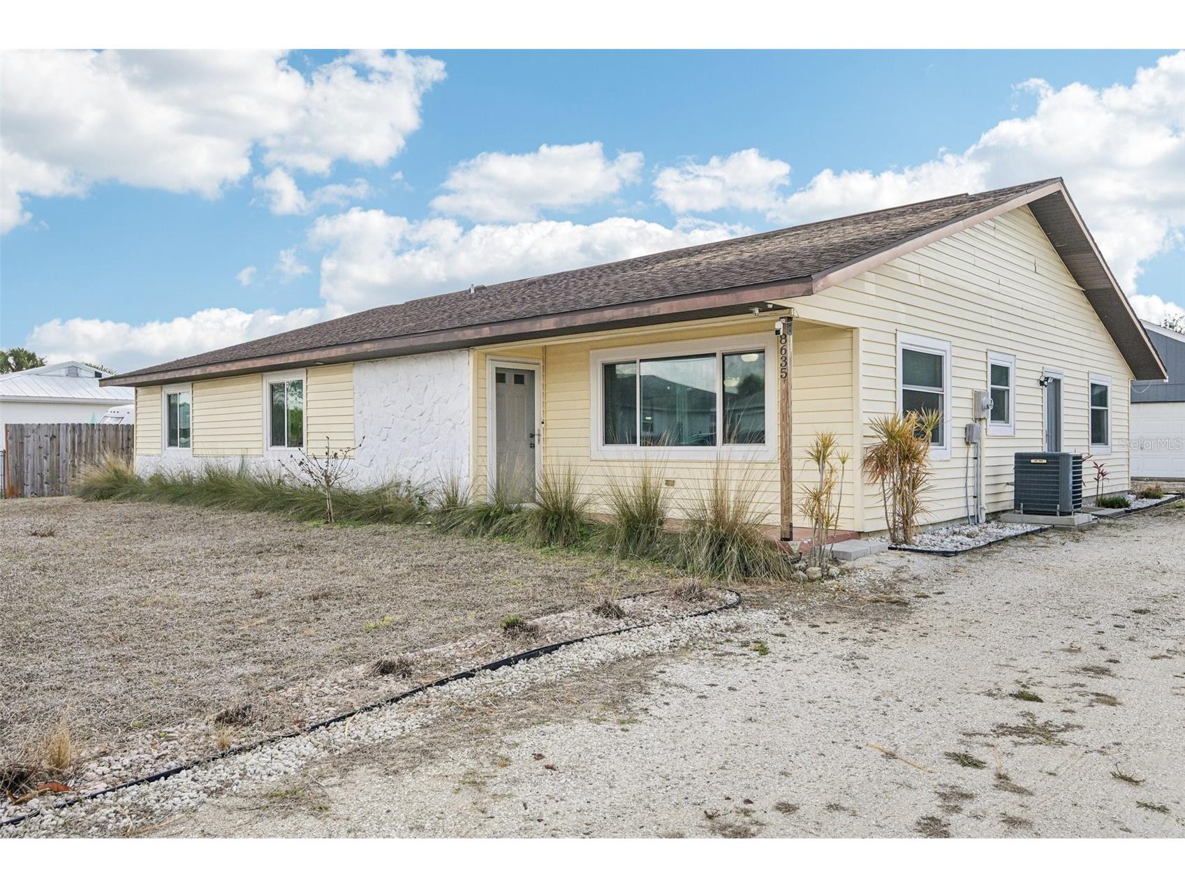 8635 Chesebro Avenue North Port FL 34287 A4682598 image3