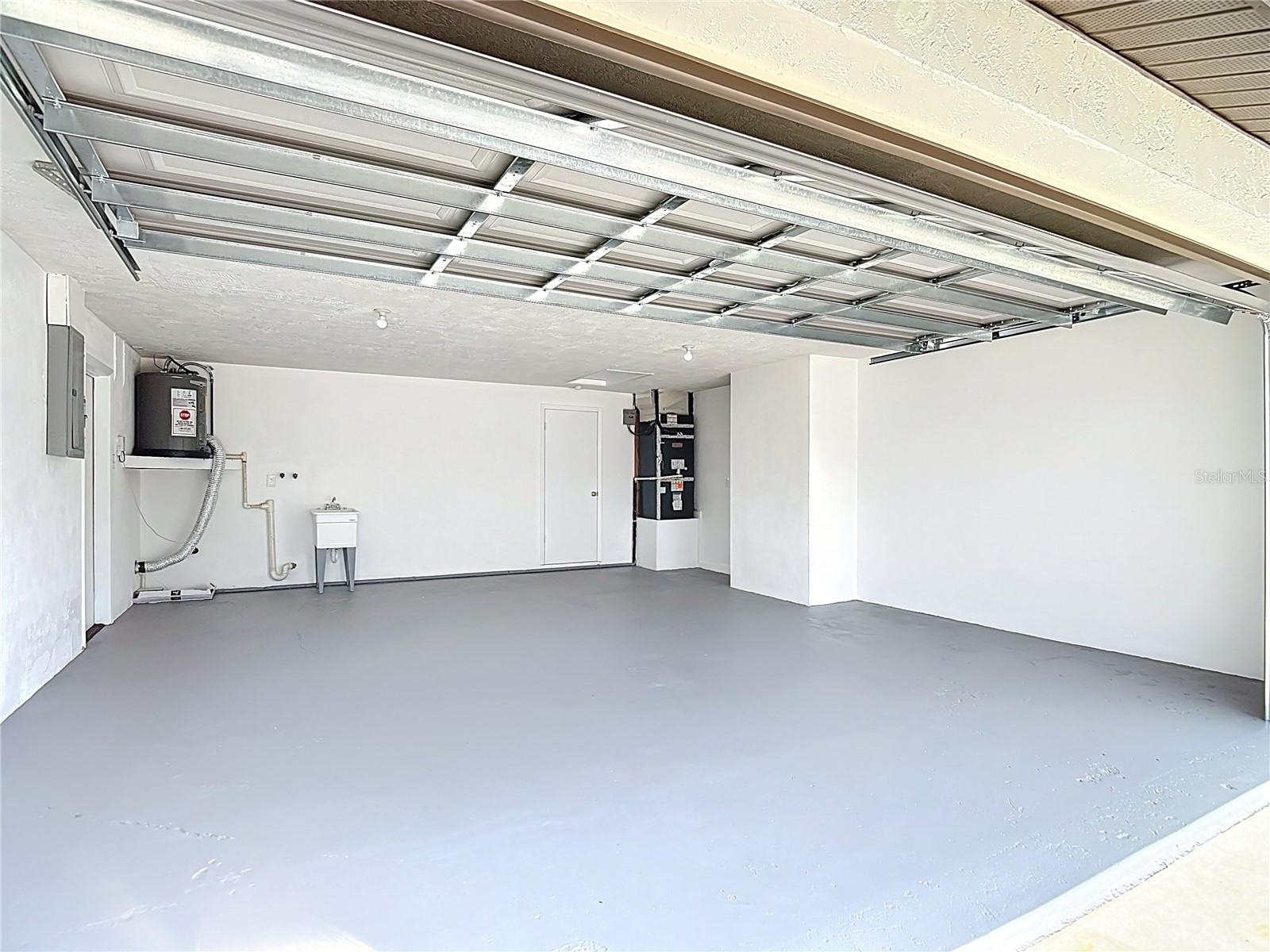 8635 Gum Tree Avenue New Port Richey FL 34653 TB8500885 image37