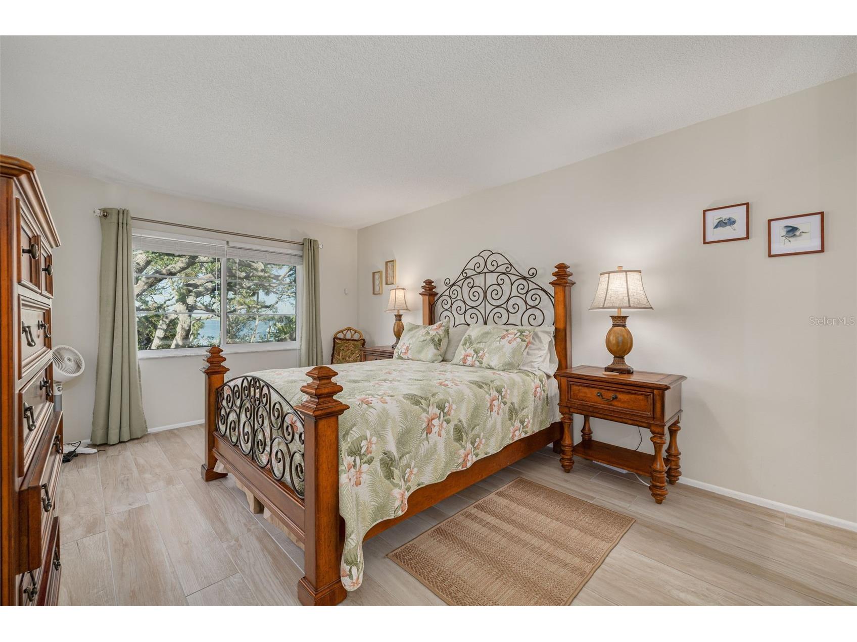8635 Midnight Pass Road #201C Sarasota FL 34242 A4688472 image5