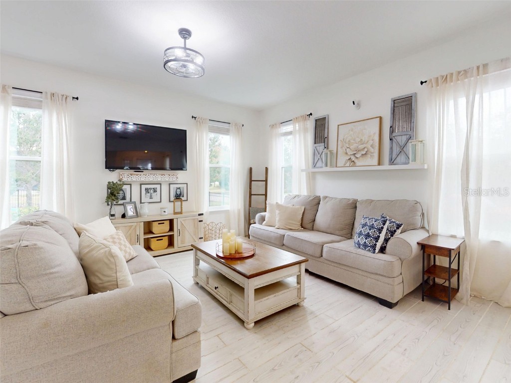 8635 Tallfield Avenue Orlando FL 32832 S5126744 image17