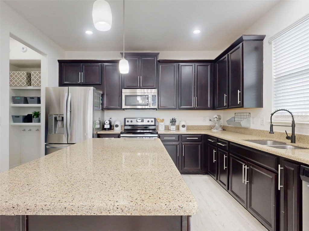 8635 Tallfield Avenue Orlando FL 32832 S5126744 image23