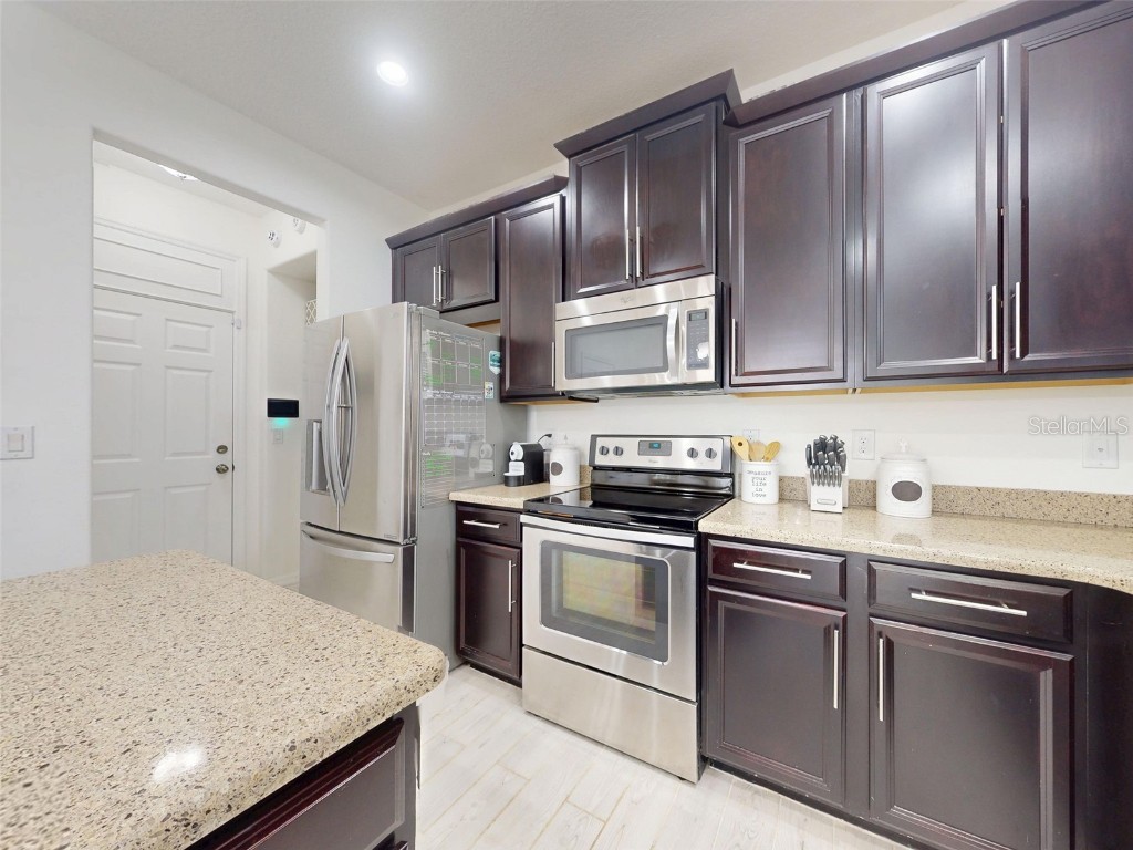 8635 Tallfield Avenue Orlando FL 32832 S5126744 image24