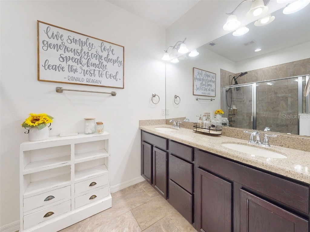 8635 Tallfield Avenue Orlando FL 32832 S5126744 image55