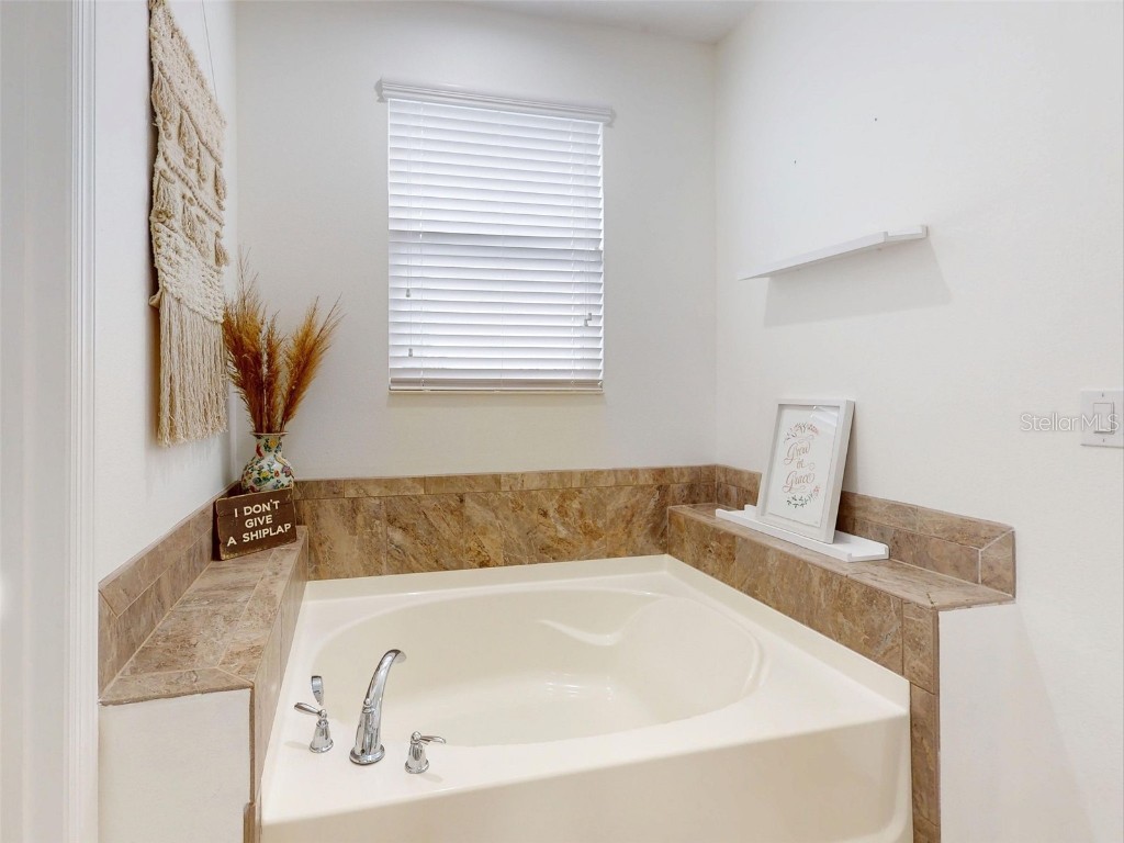 8635 Tallfield Avenue Orlando FL 32832 S5126744 image56