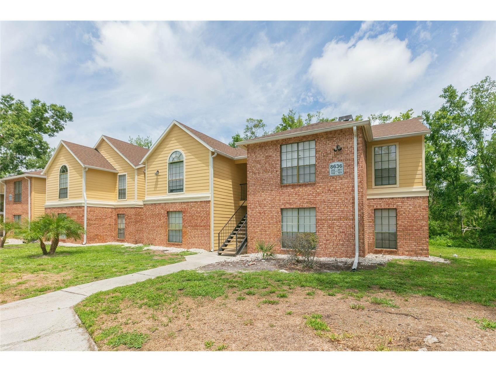 8636 Mallard Reserve Drive #201 Tampa FL 33614 TB8515551 image1