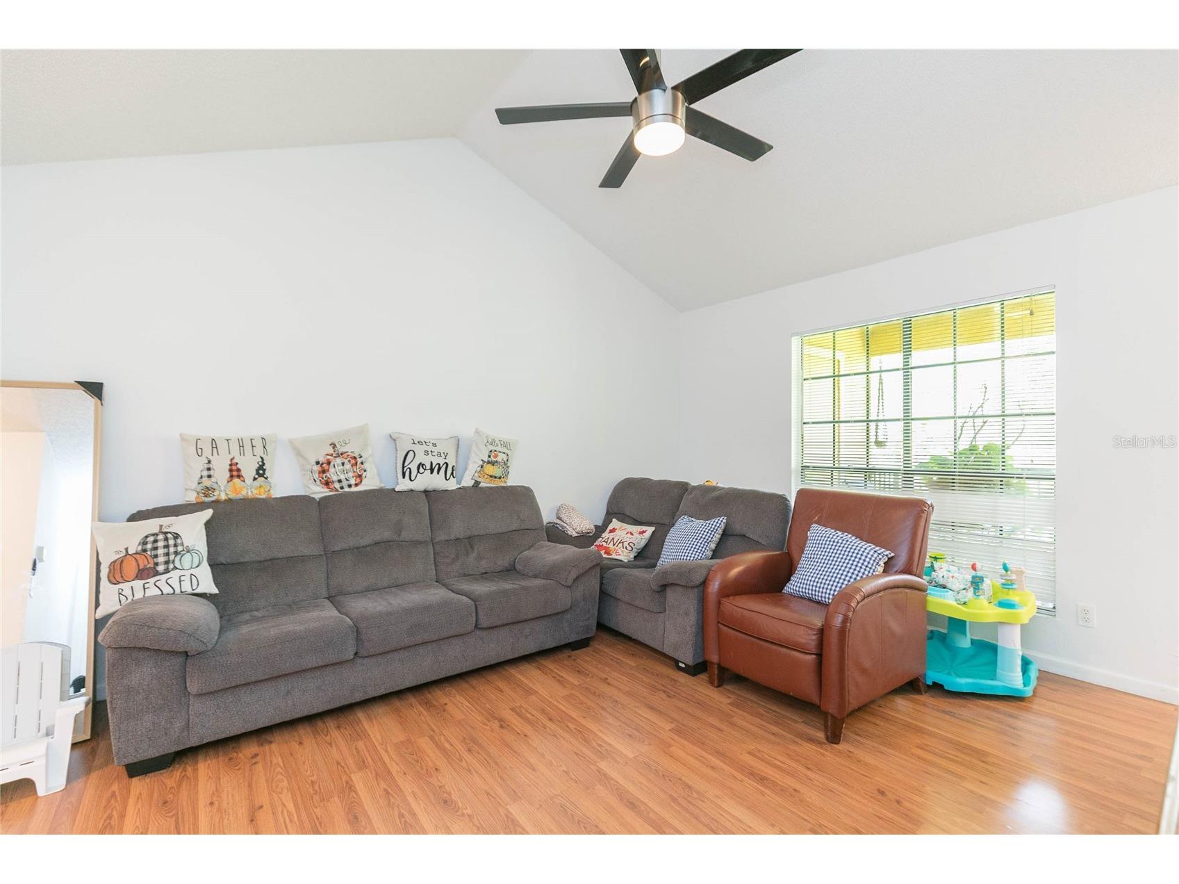 8636 Mallard Reserve Drive #201 Tampa FL 33614 TB8515551 image11