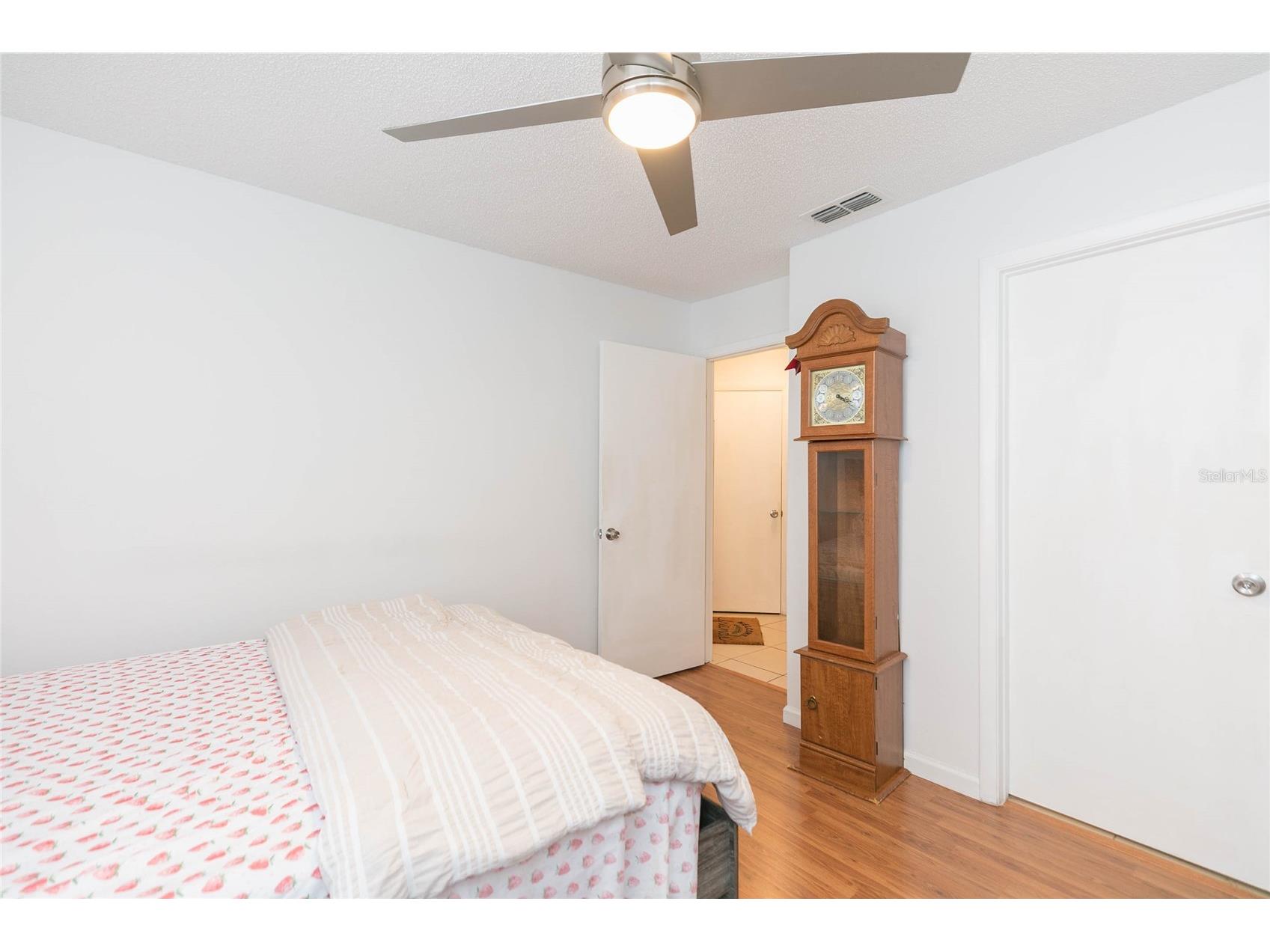8636 Mallard Reserve Drive #201 Tampa FL 33614 TB8515551 image5