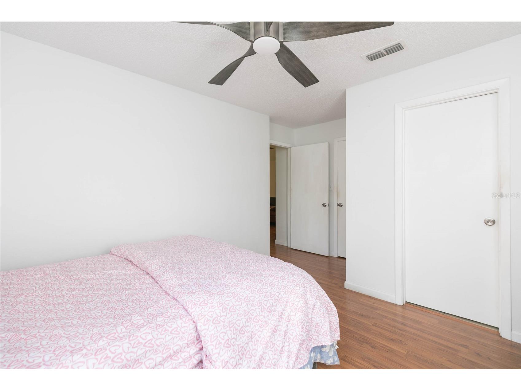 8636 Mallard Reserve Drive #201 Tampa FL 33614 TB8515551 image8