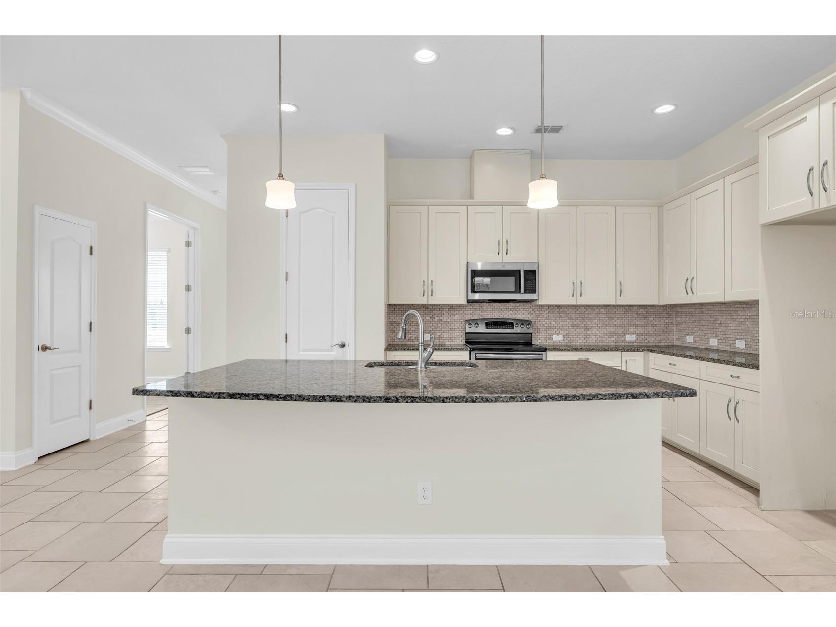 8636 Tavistock Lakes Boulevard Orlando FL 32827 R4911134 image30