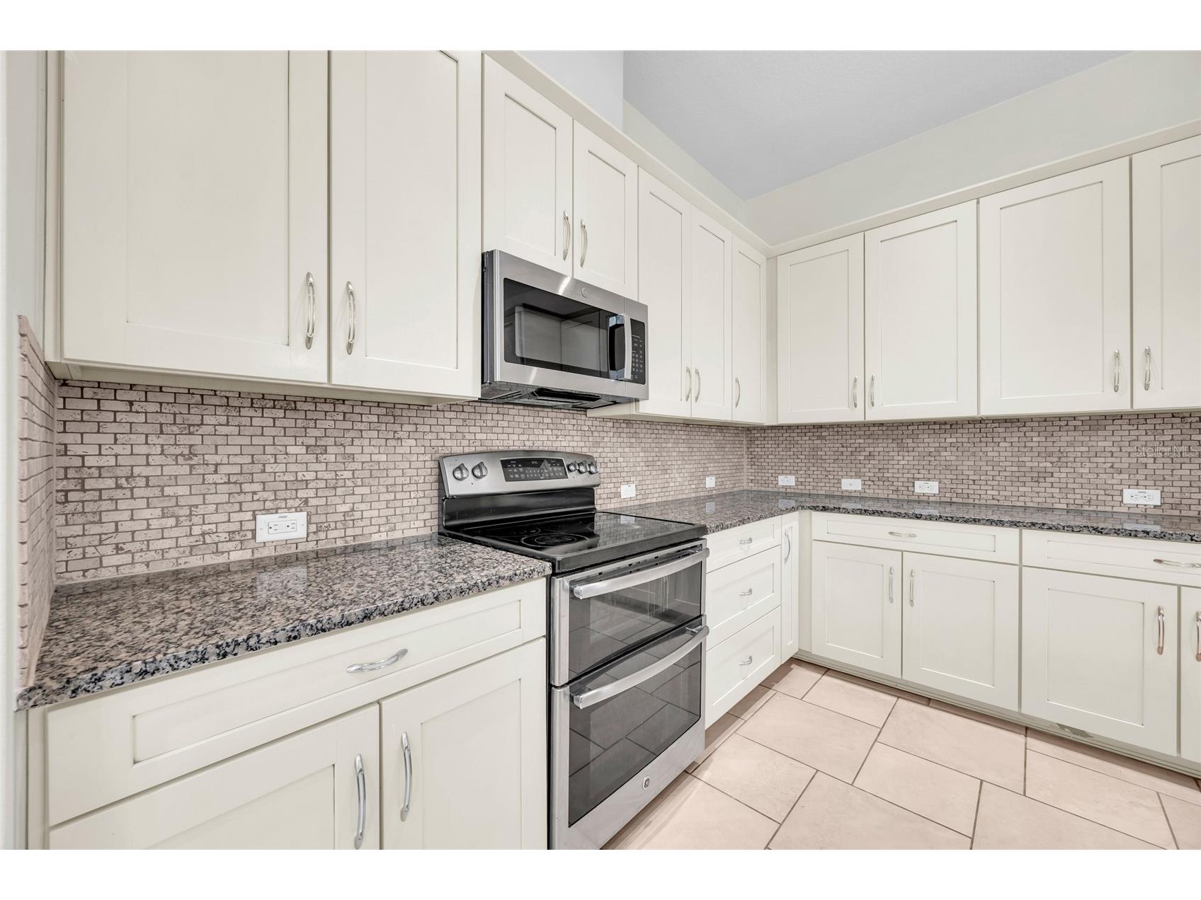 8636 Tavistock Lakes Boulevard Orlando FL 32827 R4911134 image33