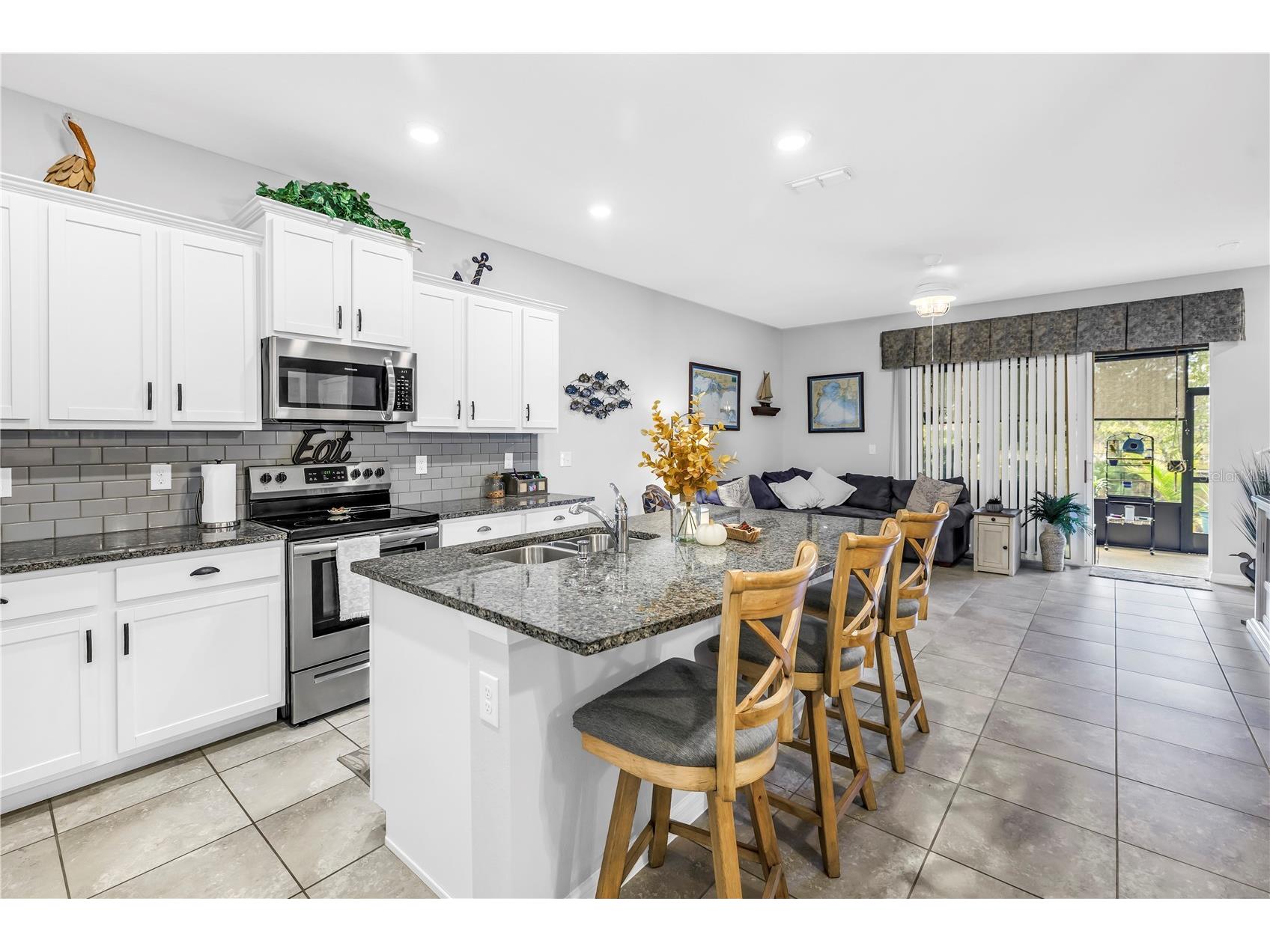 8637 Daydream Street Sarasota FL 34238 TB8449918 image16
