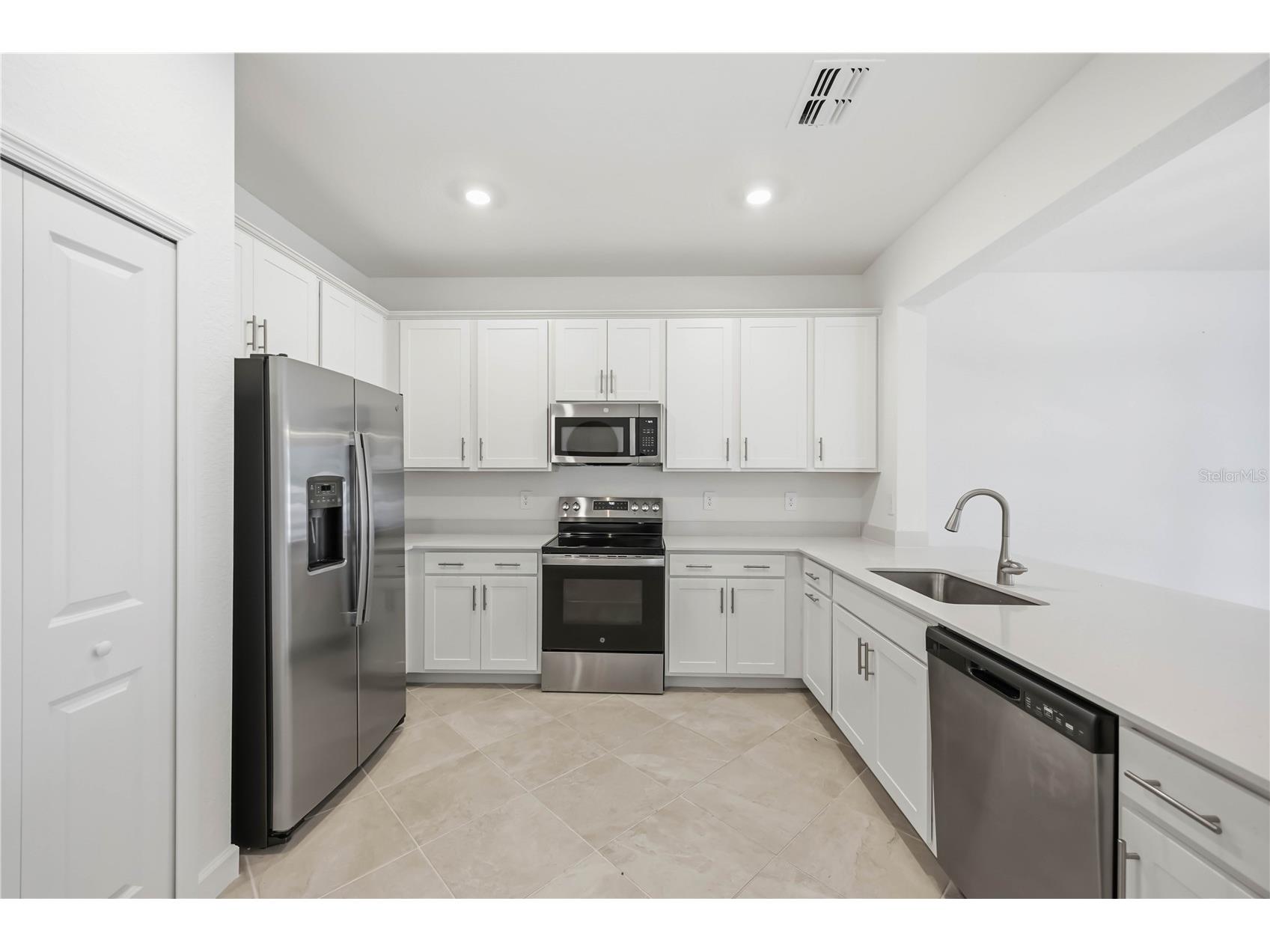 8637 Seasalt Loop Englewood FL 34224 D6147208 image6