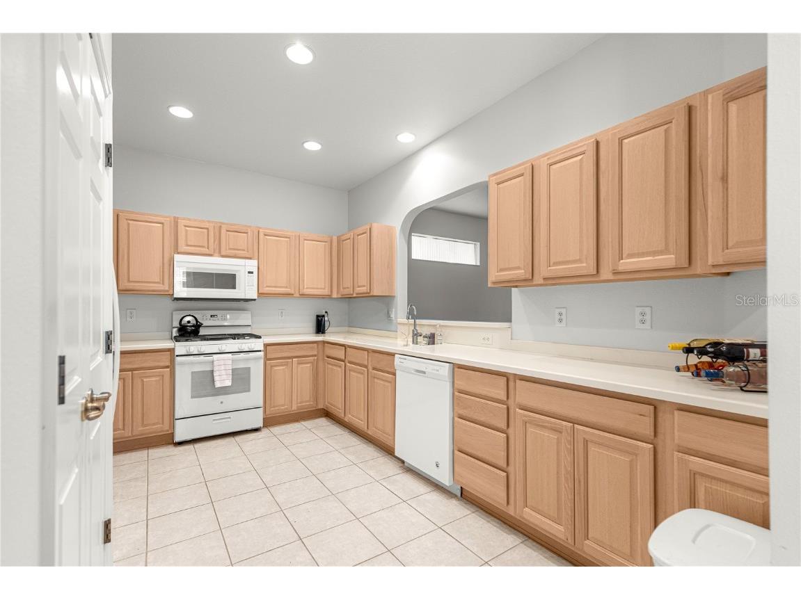 8637 SW 88th Loop Ocala FL 34481 OM715985 image15