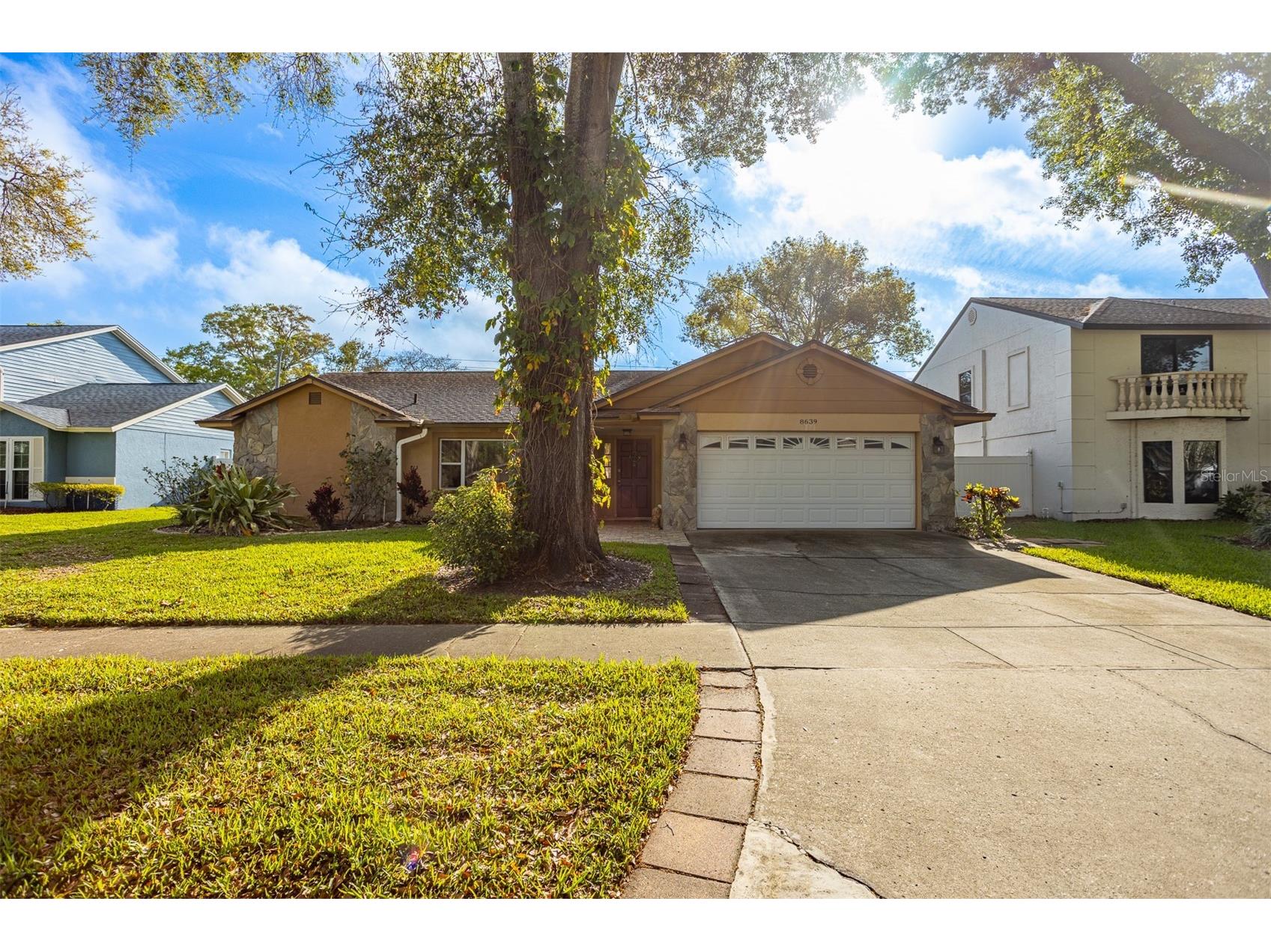 8639 Leighton Drive Tampa FL 33614 TB8489060 image1