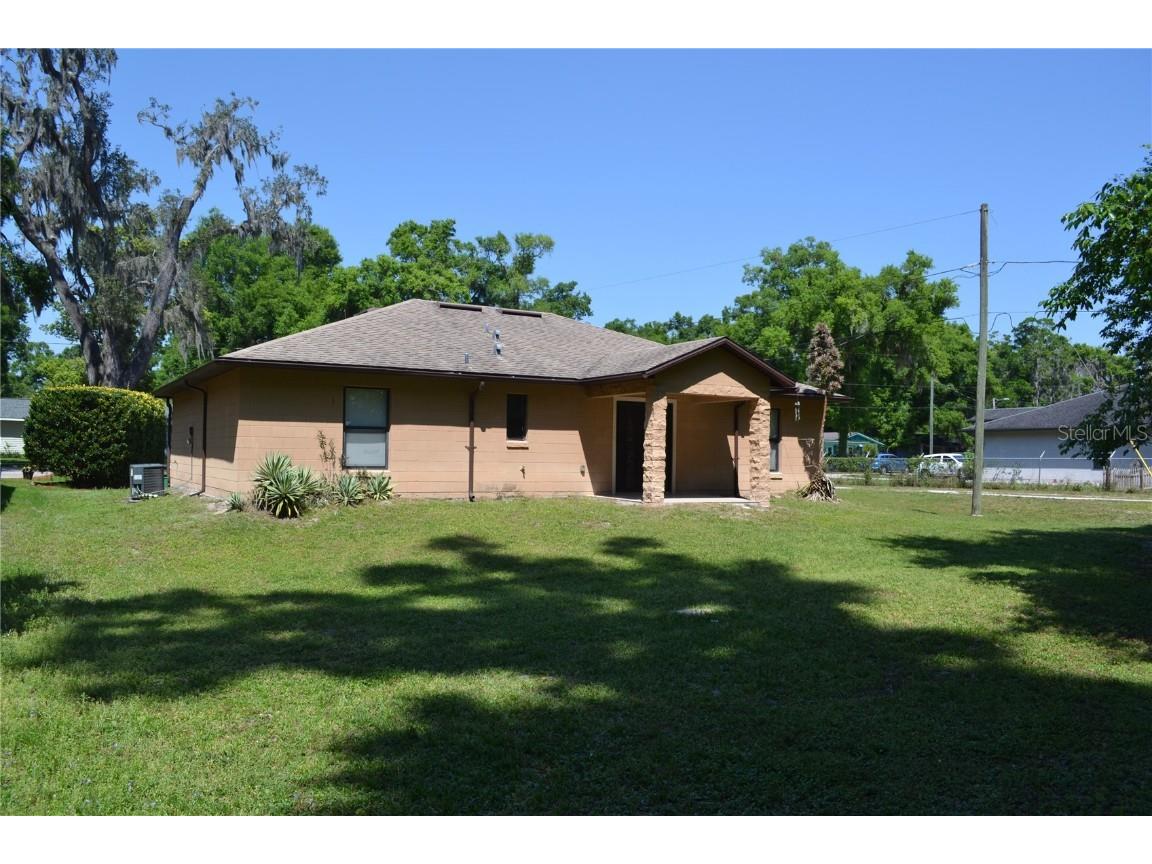 864 E Voorhis Avenue Deland FL 32724 T3547986 image1